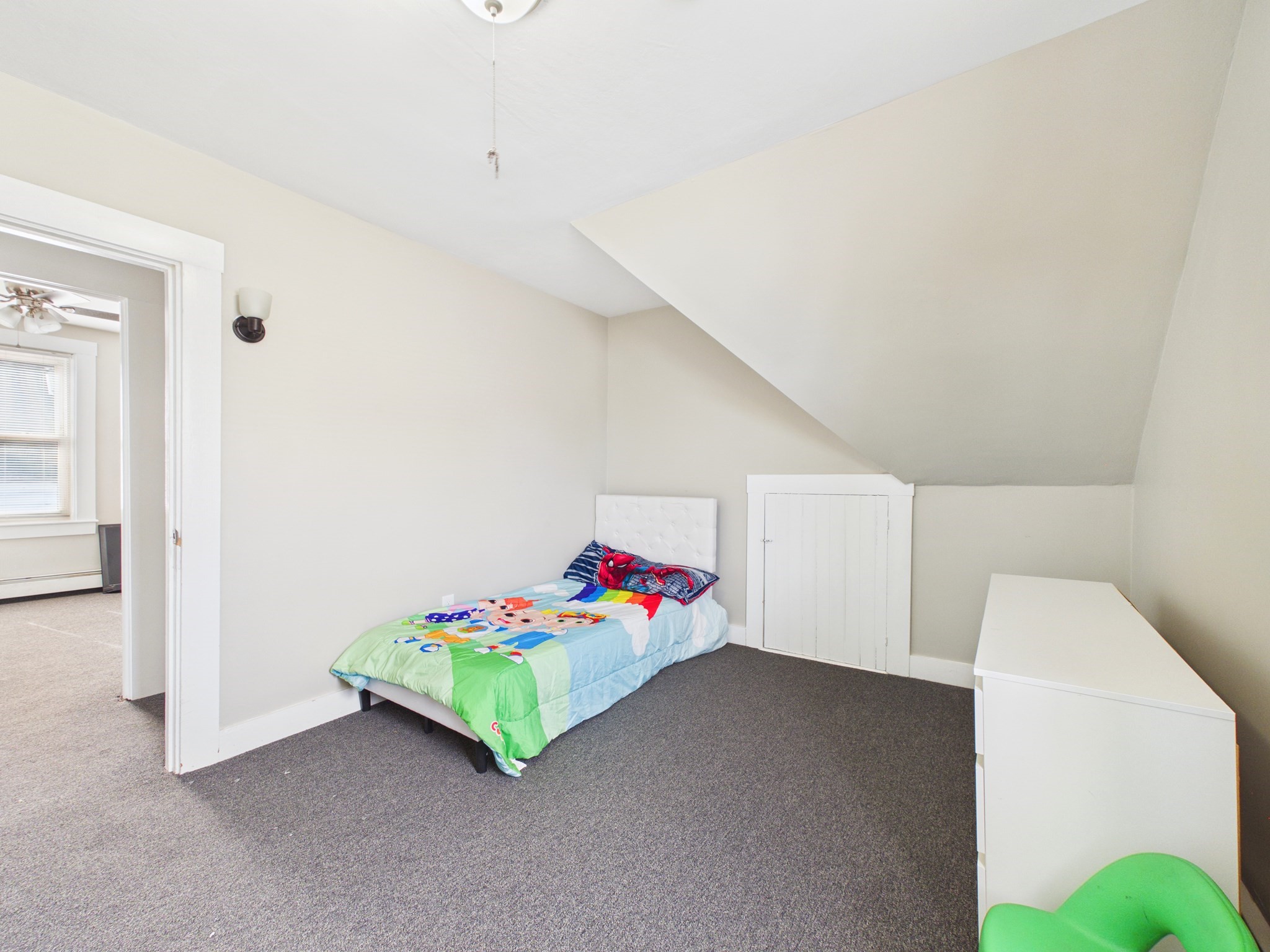 107 Robeson St, New Bedford, MA 02740 - Image 17