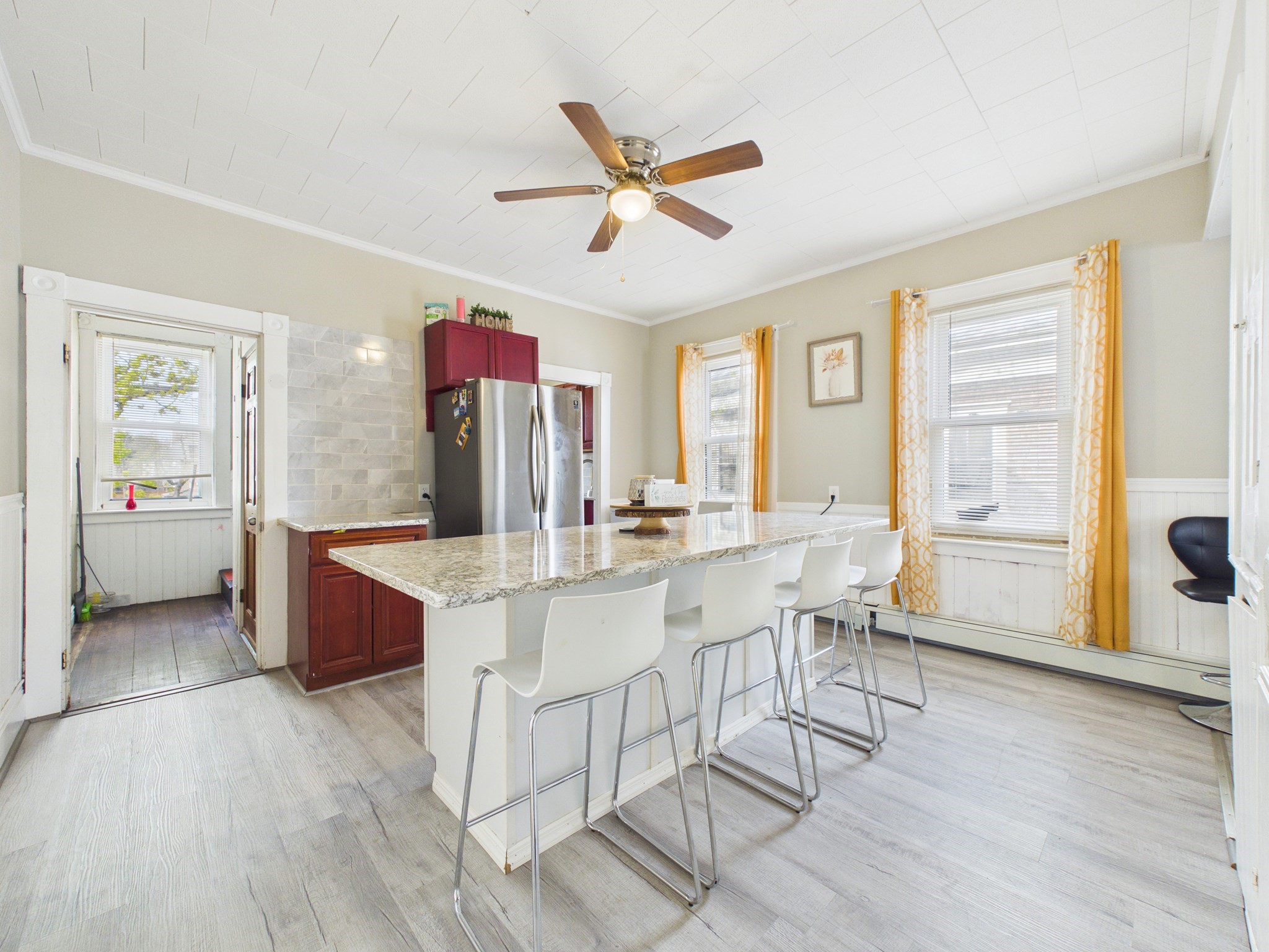 107 Robeson St, New Bedford, MA 02740 - Image 9