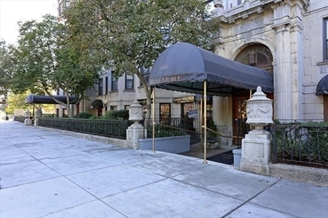 464-466 Commonwealth Ave