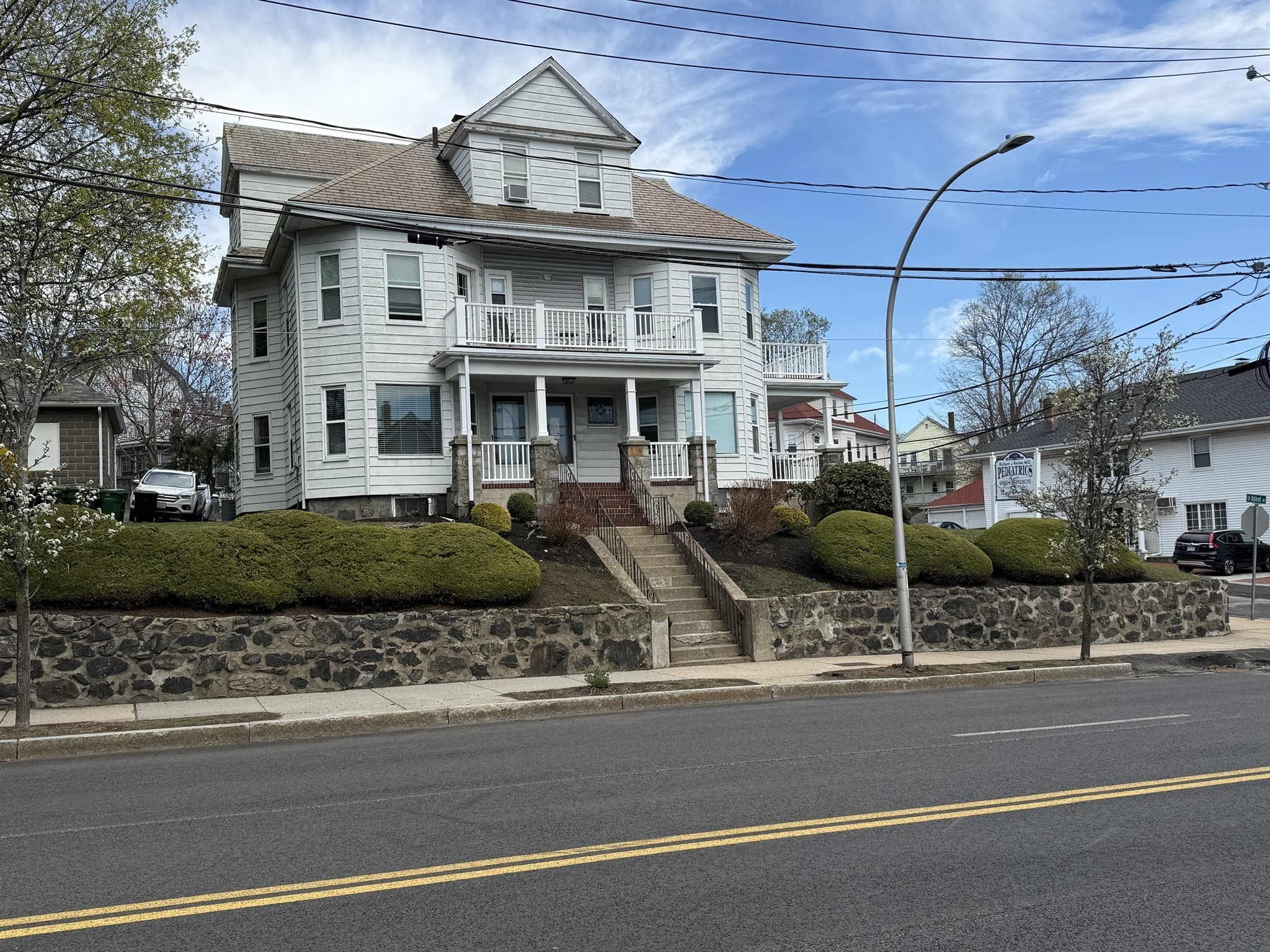 548 Mount Auburn St, Watertown, MA 02472