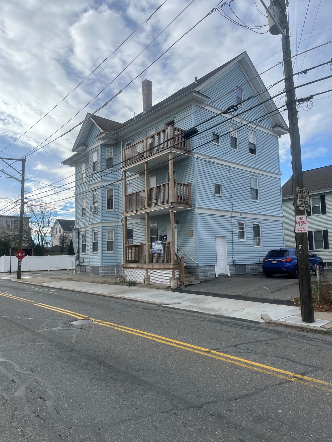 41 Yale Ave, Providence, RI 02908