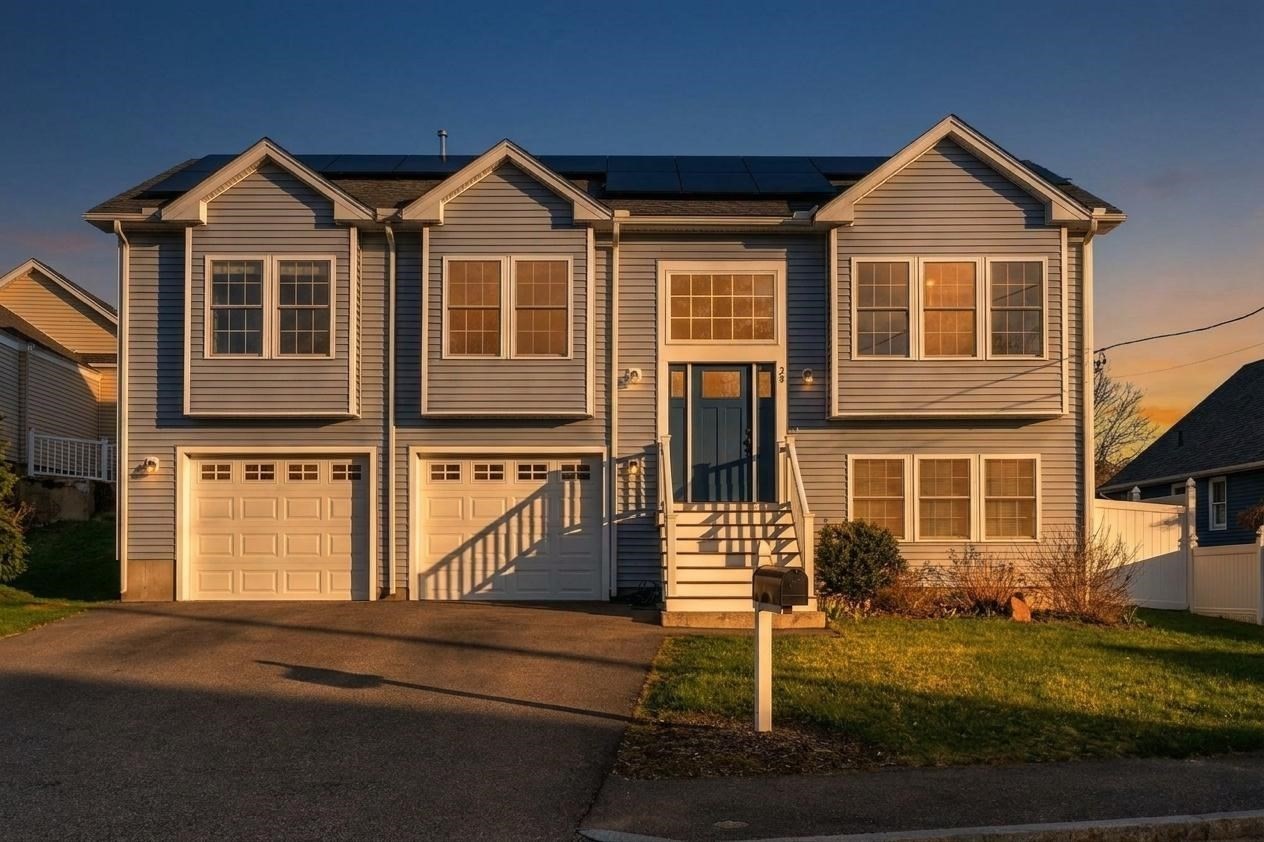 29 Calumet, Johnston, RI 02919