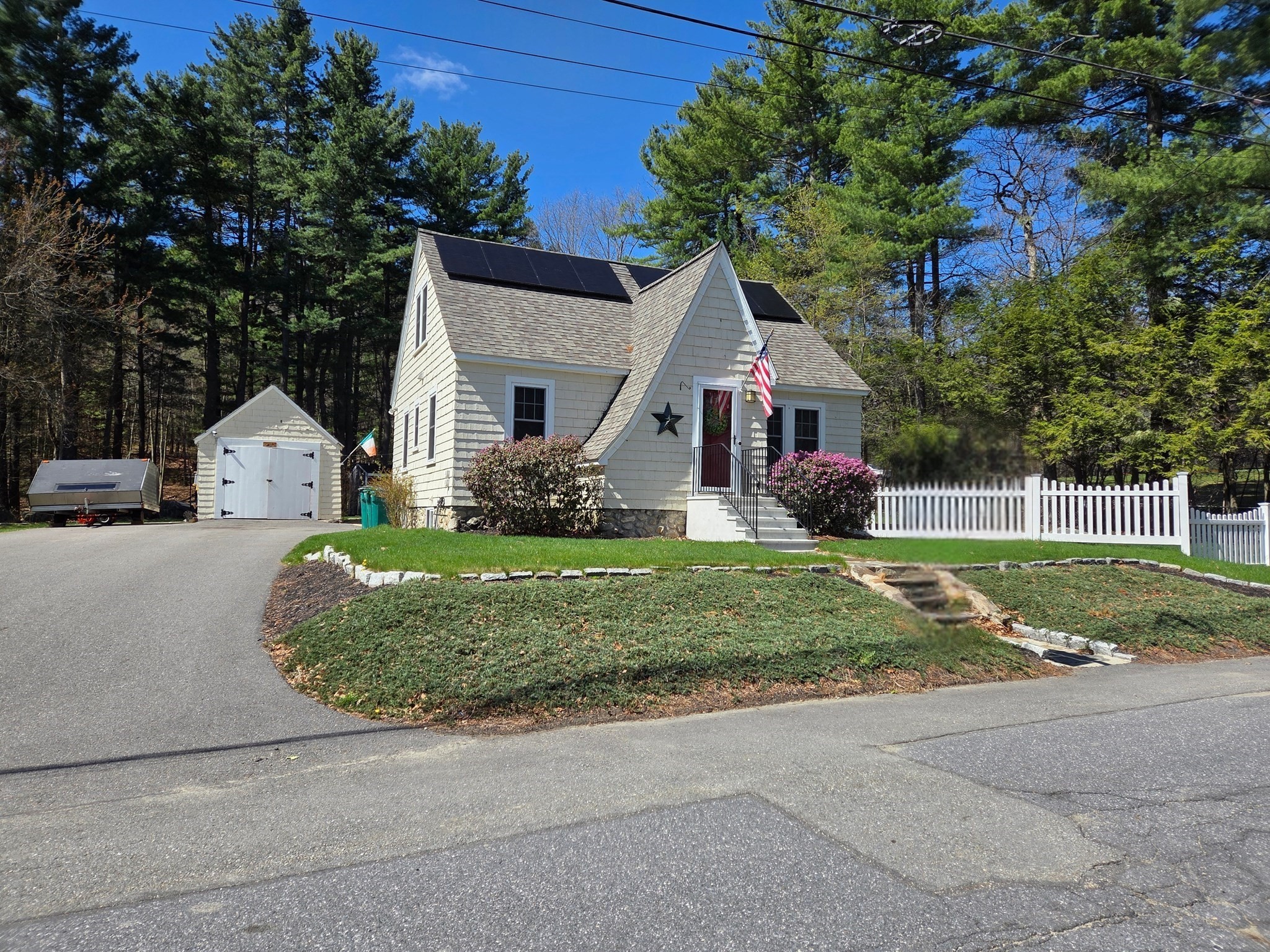 130 Whittemore St, Fitchburg, MA 01420