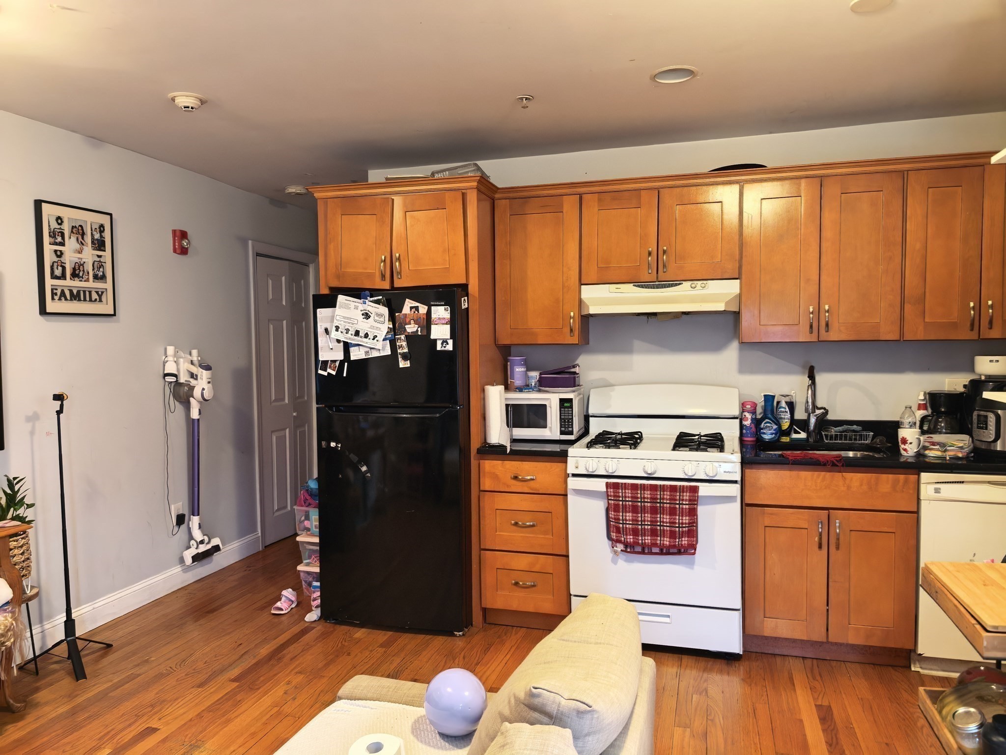 971 Waverly St, Framingham, MA 01702 - Image 8