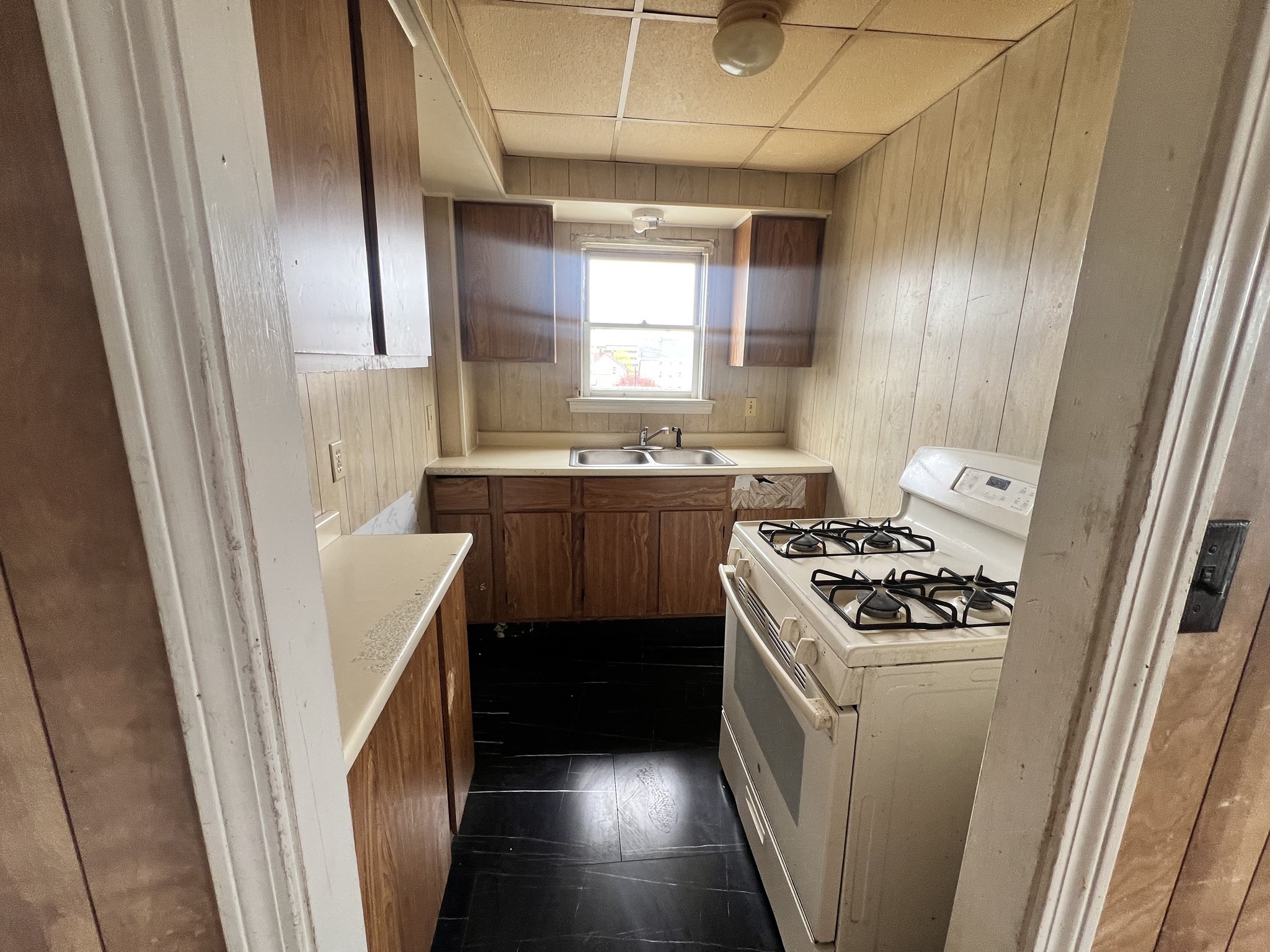 289 Fifth St, Fall River, MA 02721 - Image 5