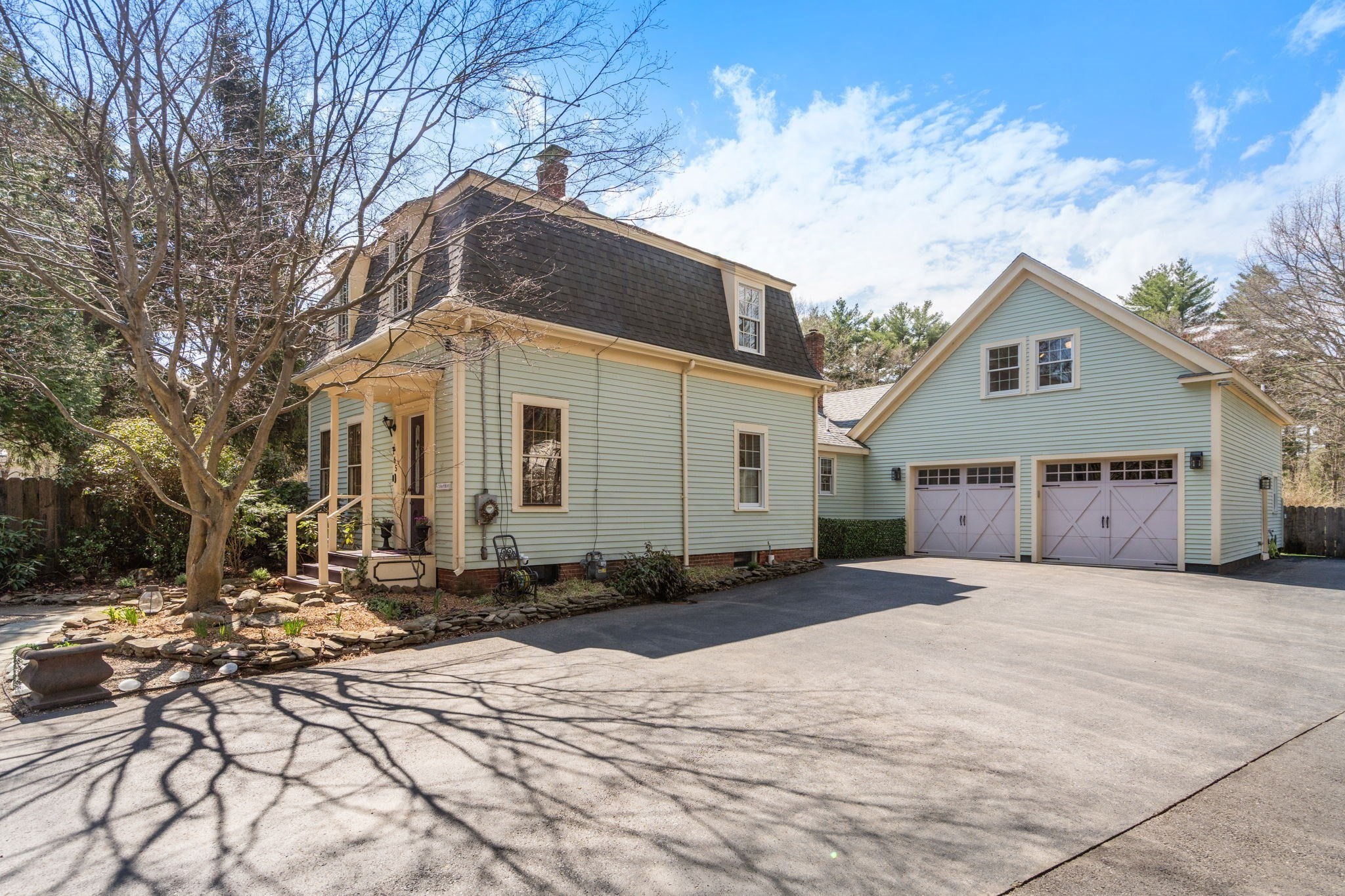 165 Gleasondale Road, Stow, MA 01775