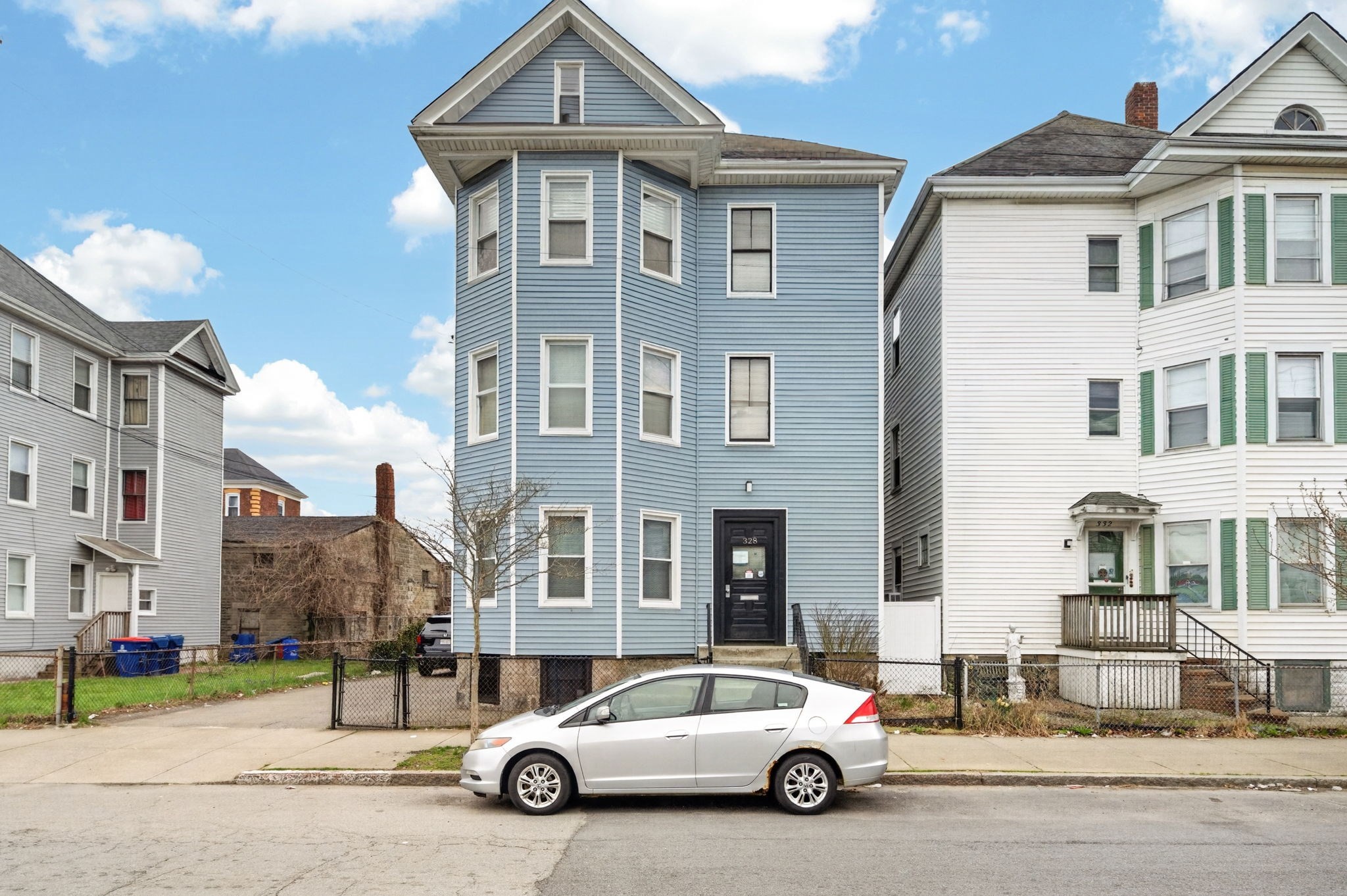 328 Sawyer St, New Bedford, MA 02746