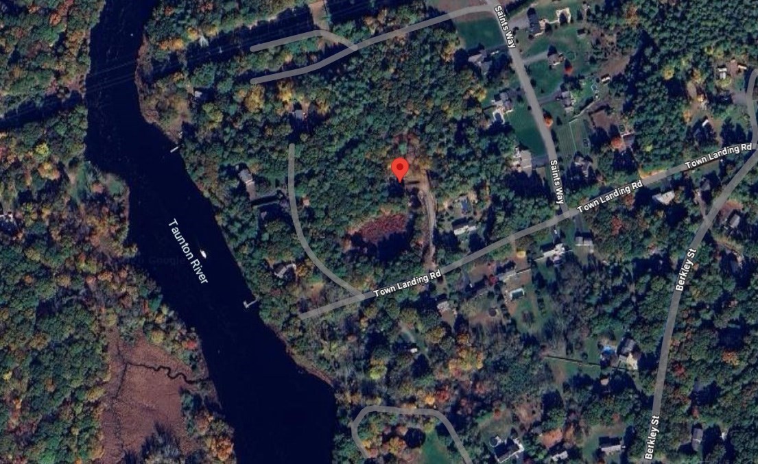 2 Lima Ln, Berkley, MA 02779