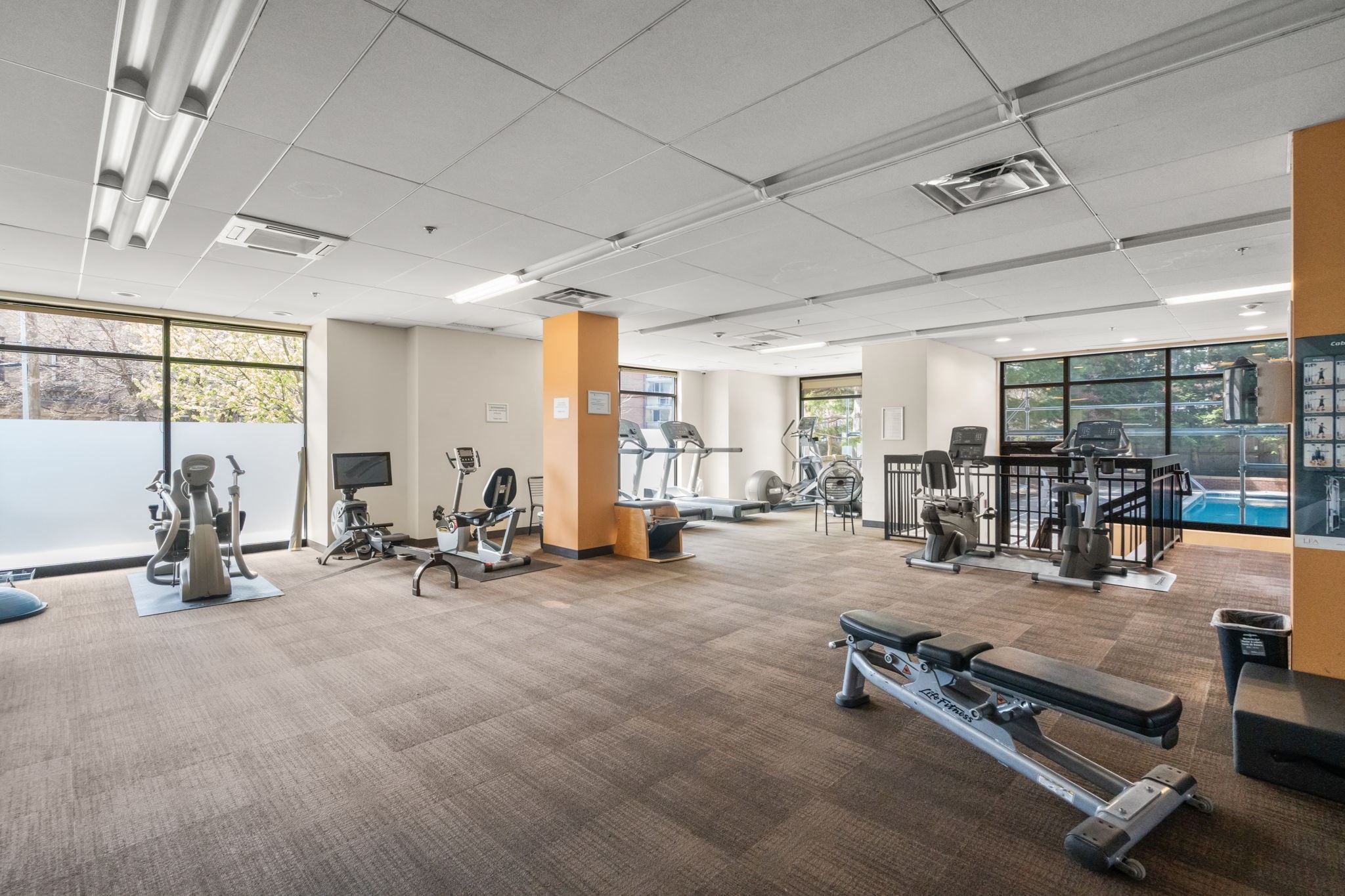 60 Longwood Ave Unit 602, Brookline, MA 02446