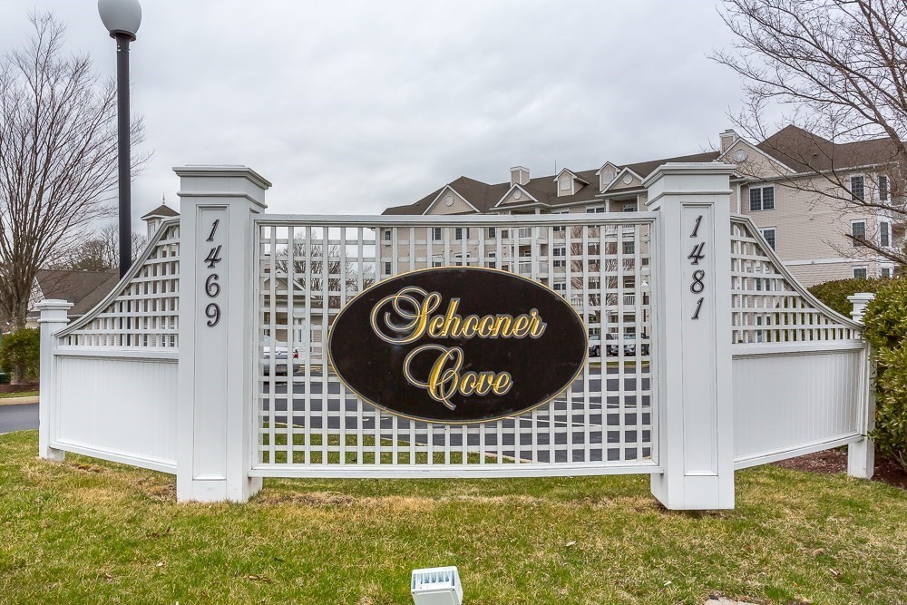 1481 Phillips Rd Unit 1305, New Bedford, MA 02745
