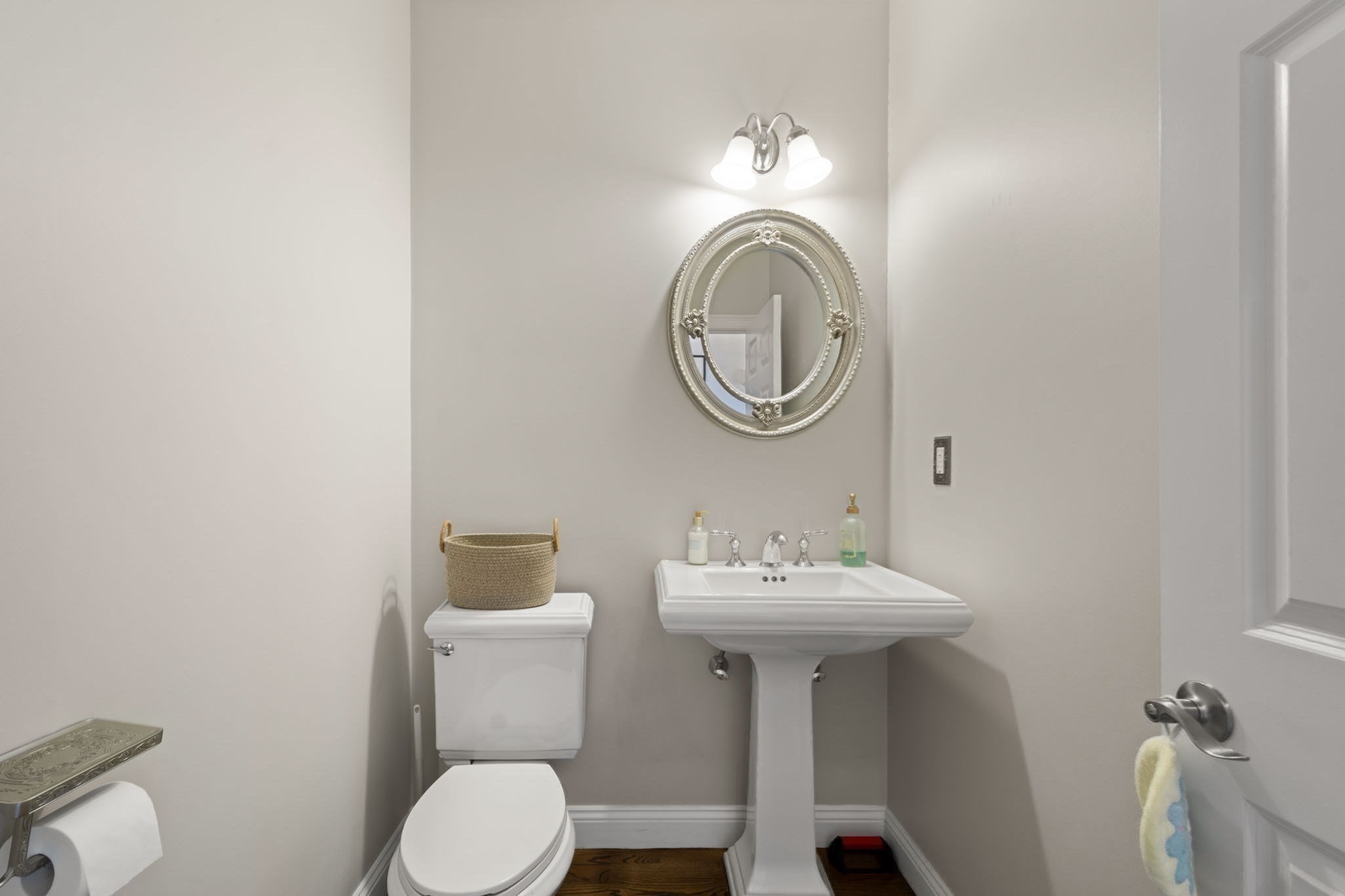 806 Ledgewood Way Unit 806, Clinton, MA 01510 - Image 16