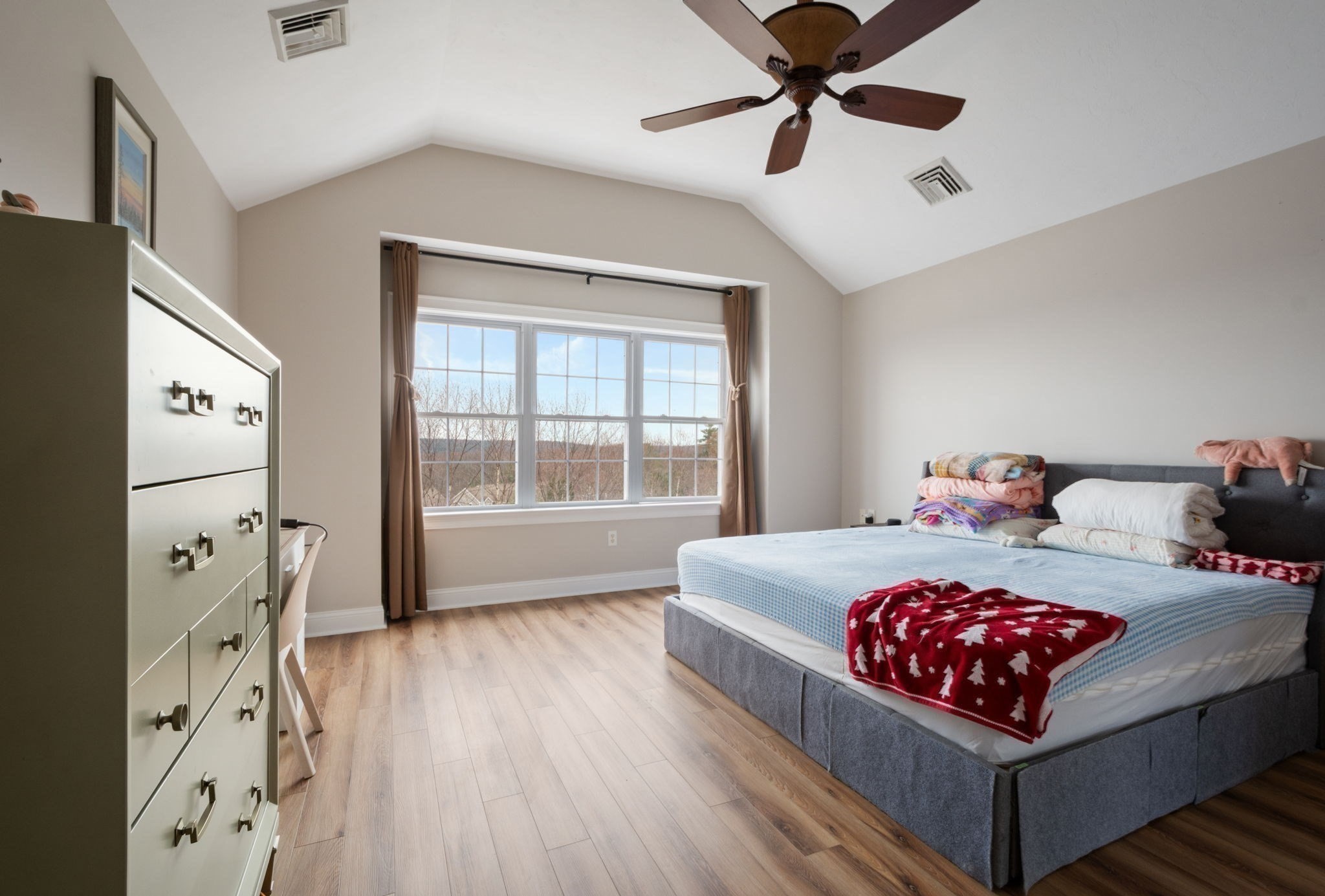 806 Ledgewood Way Unit 806, Clinton, MA 01510 - Image 18