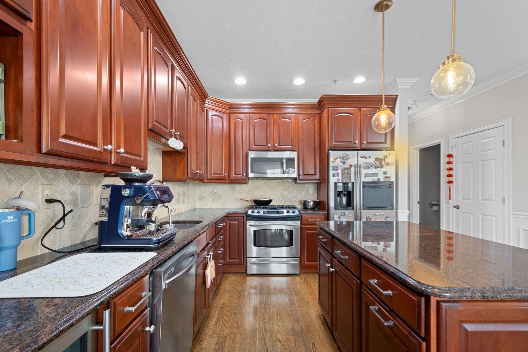 806 Ledgewood Way Unit 806, Clinton, MA 01510 - Image 7