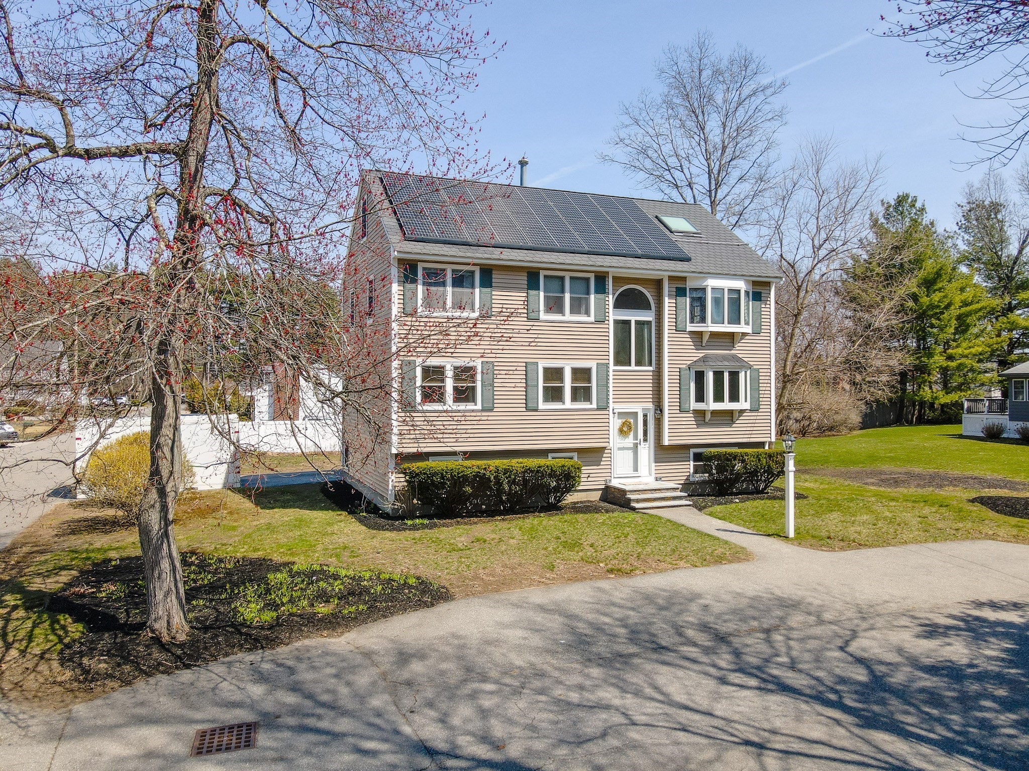 29 Donald Rd, Billerica, MA 01821