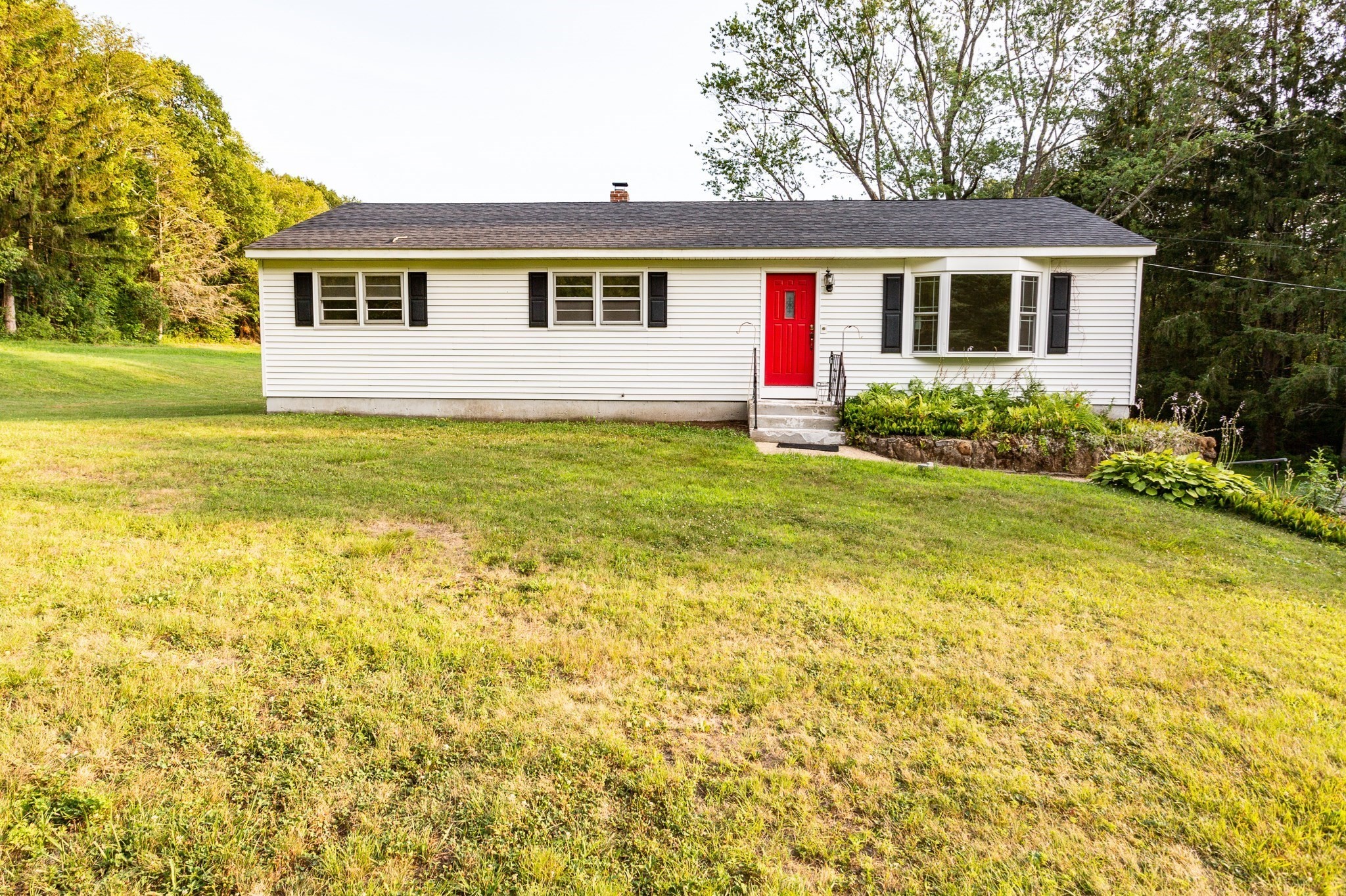 1102 East Rd, Warren, MA 01083