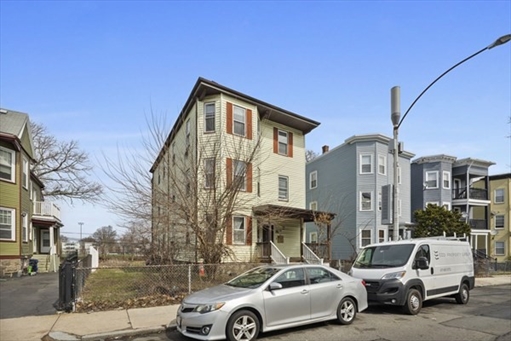 41 Armandine St