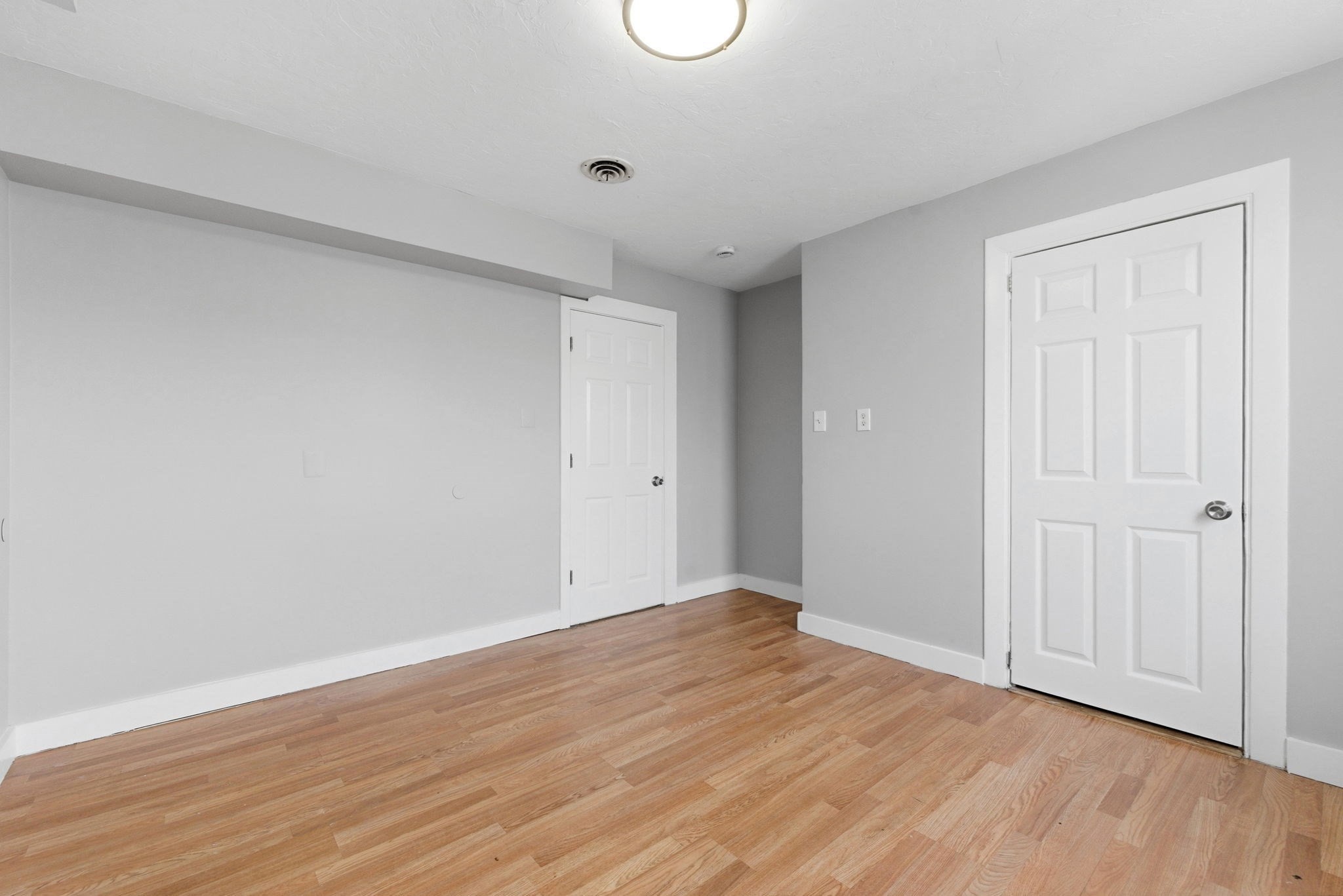 41 Armandine St, Dorchester, Boston, MA 02124 - Image 13