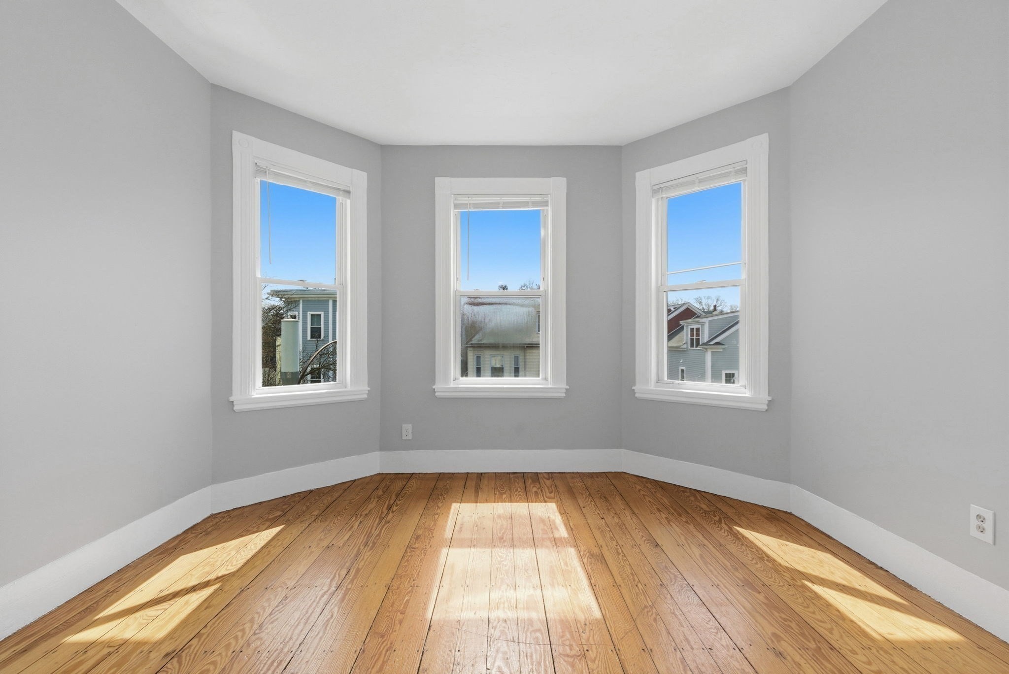 41 Armandine St, Dorchester, Boston, MA 02124 - Image 3