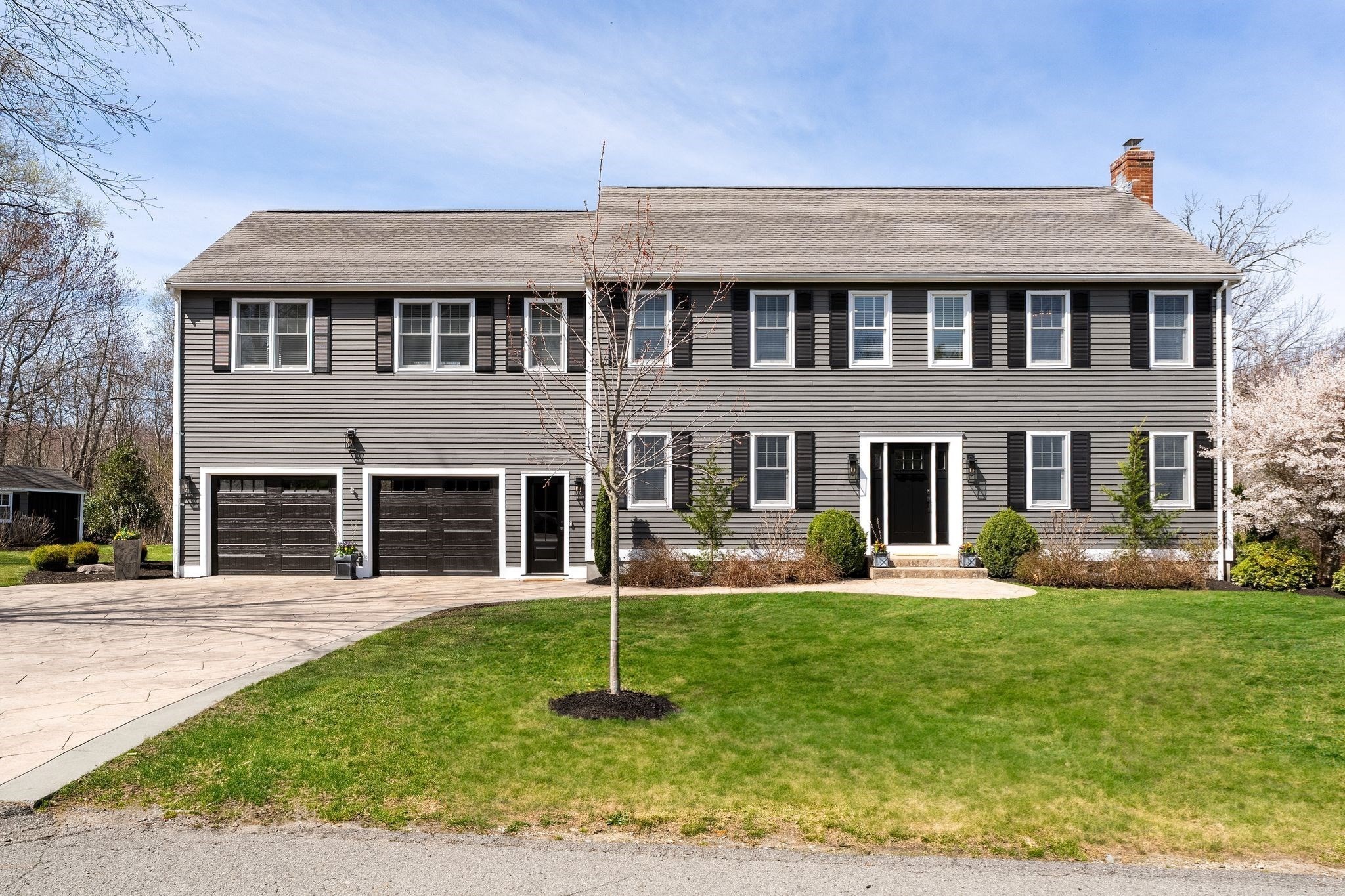 5 Mark Ln, Milton, MA 02186