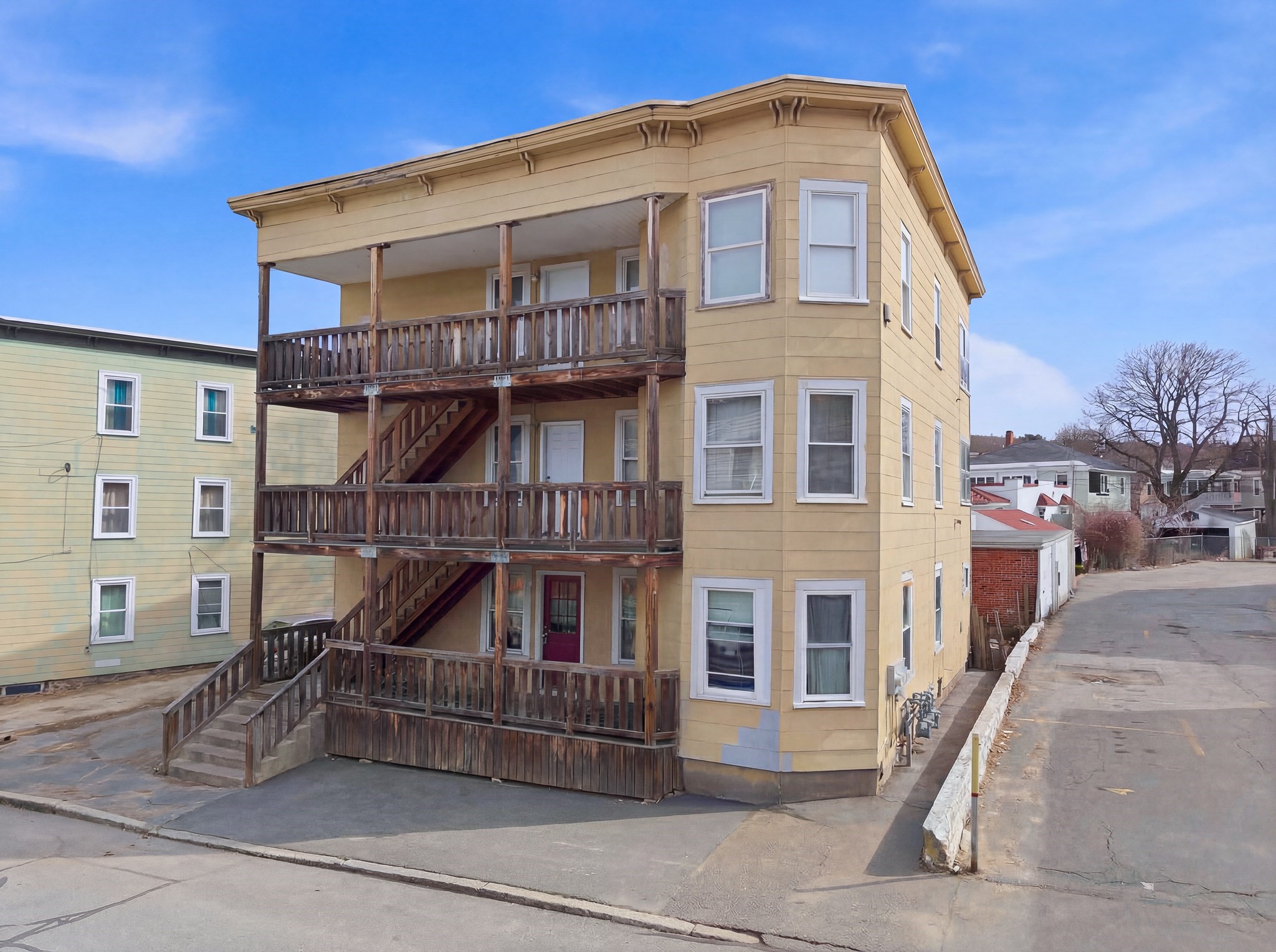 119 Woodland St, Fitchburg, MA 01420