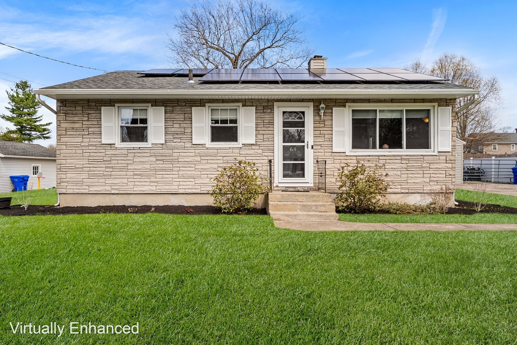 64 Rochford Cir, Springfield, MA 01128