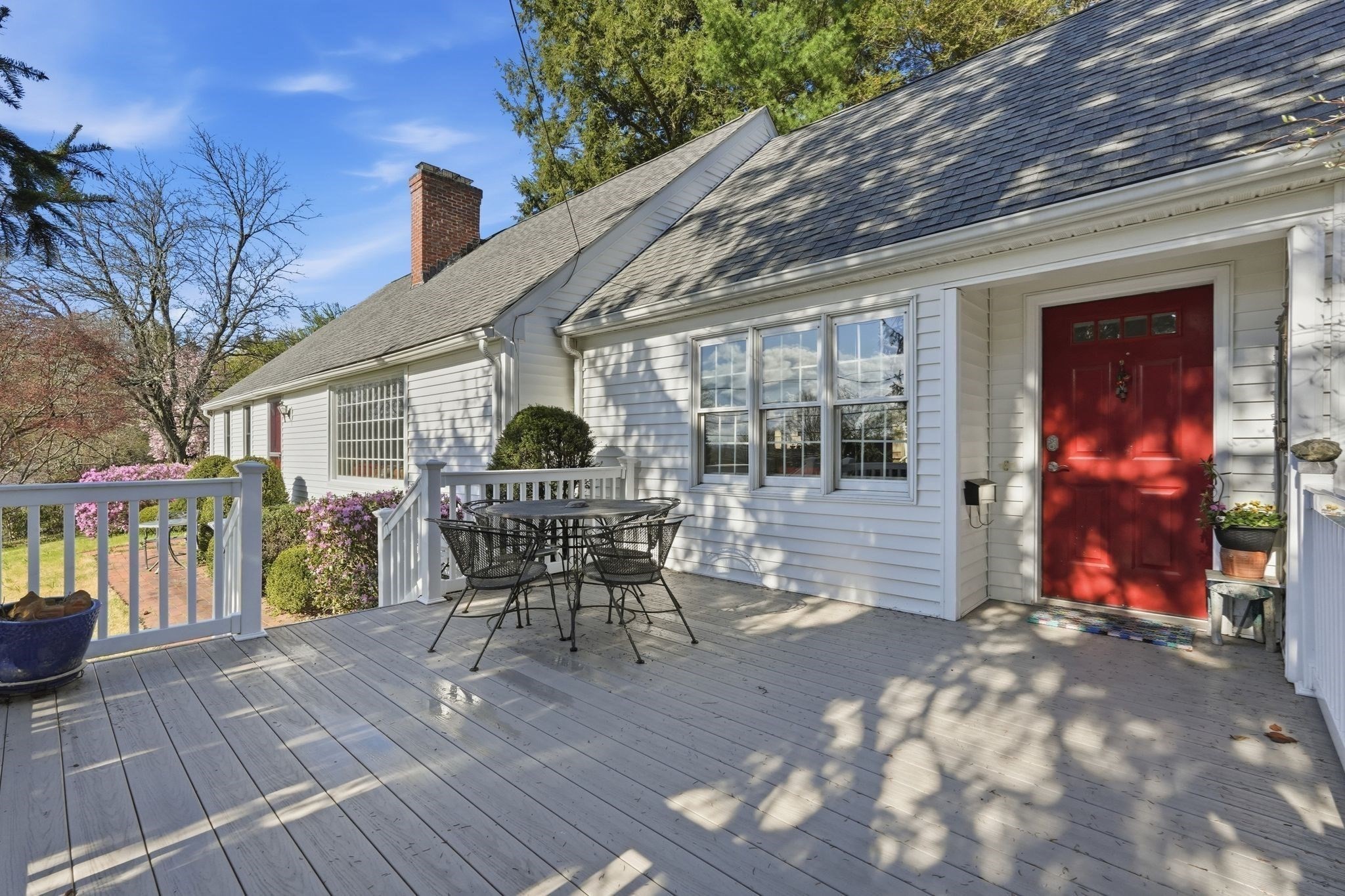 10 Dana St, Amherst, MA 01002