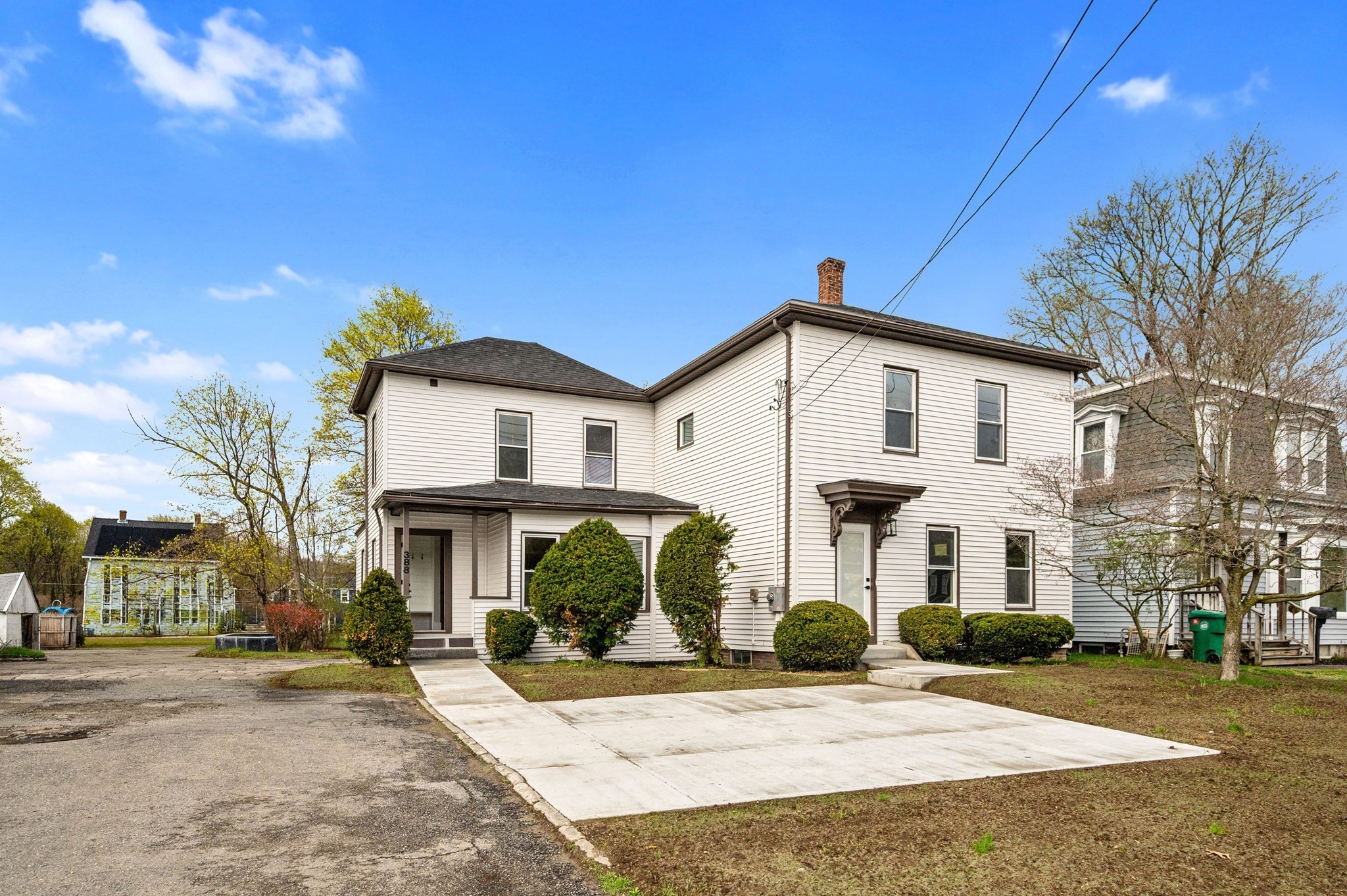 388 Water St, Clinton, MA 01510