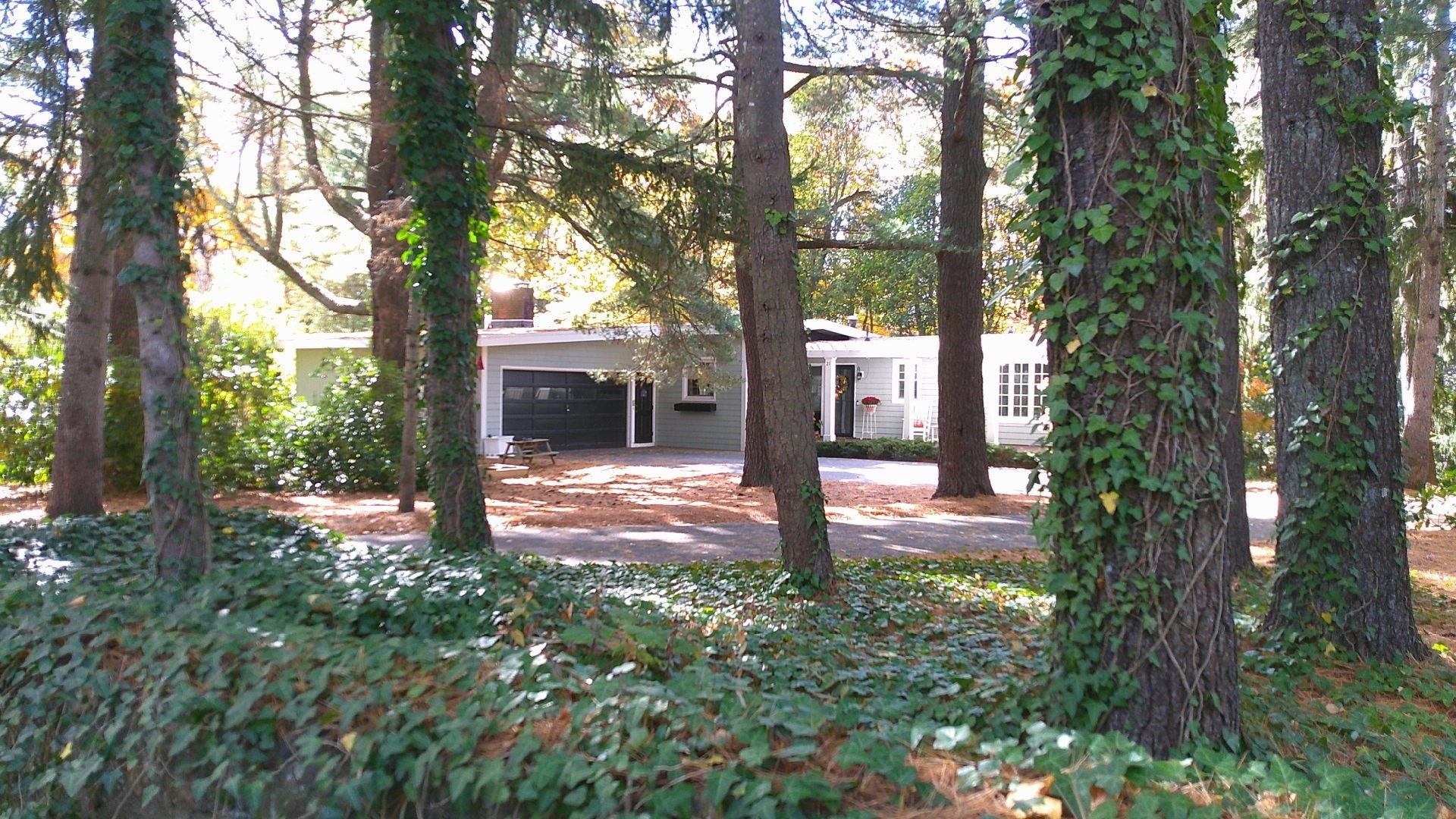 21 Brackenbury Ln, Beverly, MA 01915