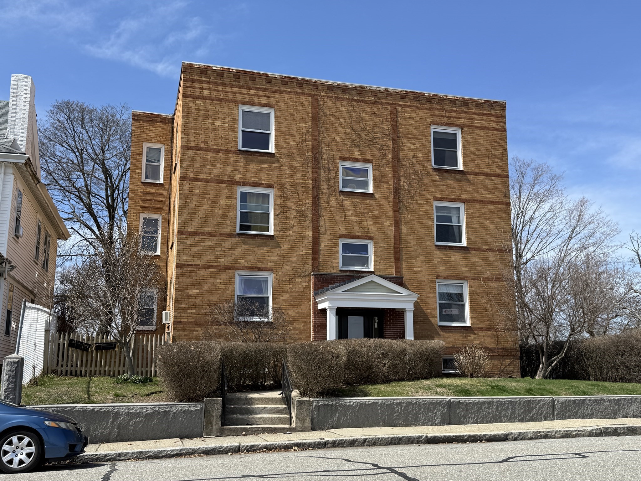 31 Chestnut St Unit 6, Worcester, MA 01609