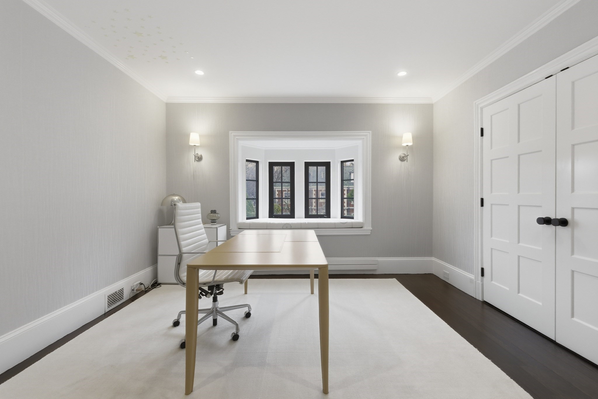 98 Carlton St, Brookline, MA 02446 - Image 27