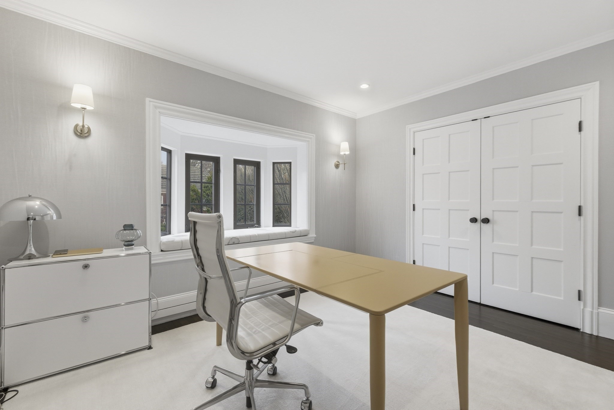 98 Carlton St, Brookline, MA 02446 - Image 28