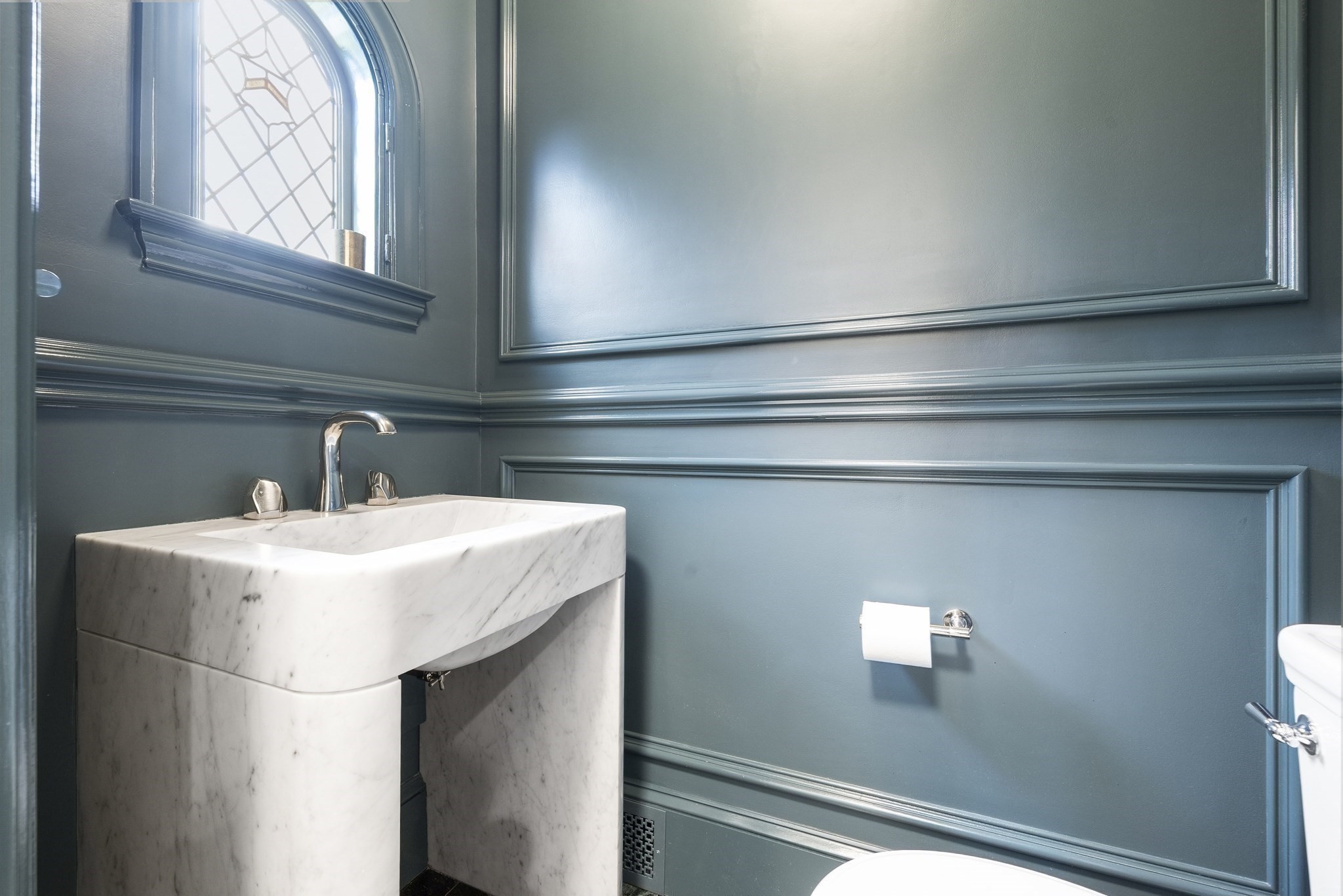 98 Carlton St, Brookline, MA 02446 - Image 31