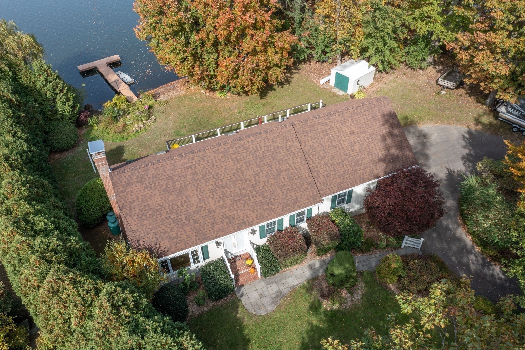 73 Ridge Rd, Foxboro, MA 02035