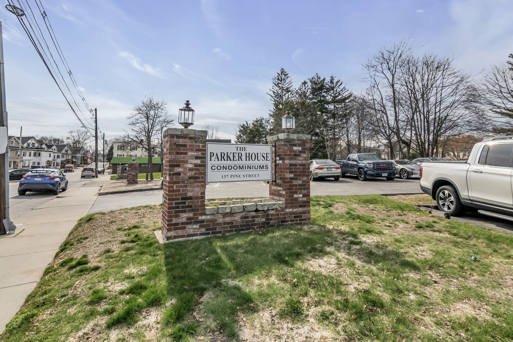 137 Pine St Unit 29, Lowell, MA 01851