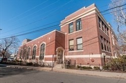 15 Ocean Ave Unit 101, Winthrop, MA 02152