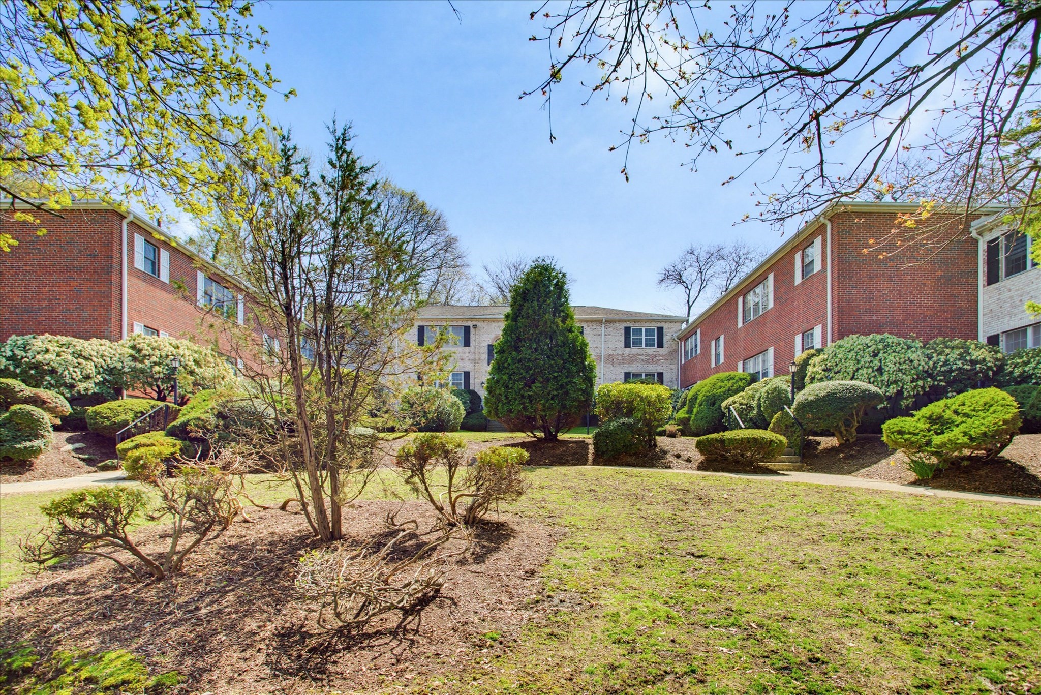 128 Lake Shore Rd. Unit 1, Boston College, Boston, MA 02135 - Image 14