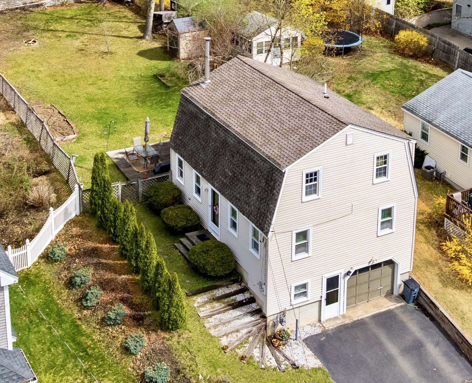 34 Maple Rd, Westford, MA 01886