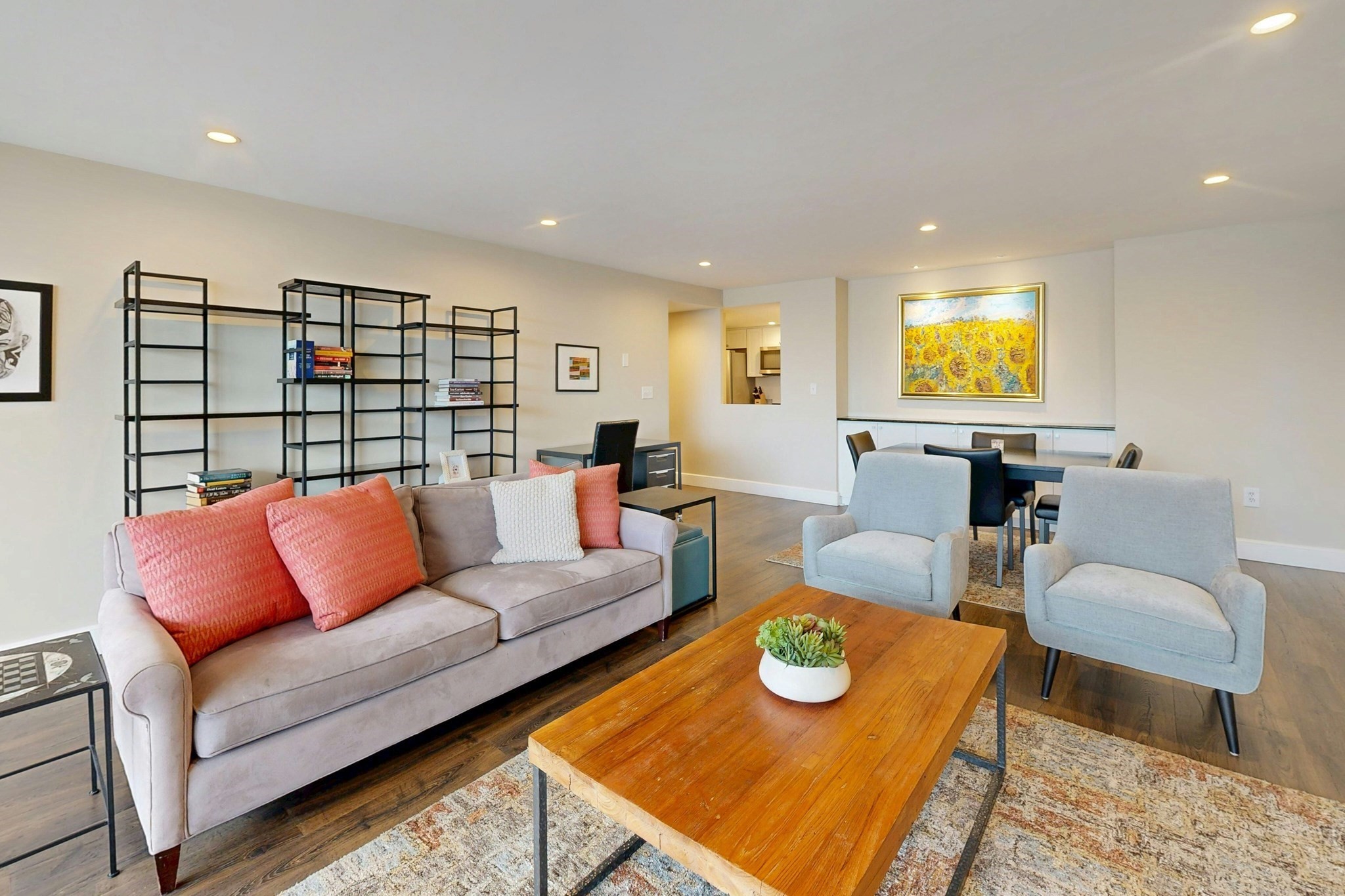 45 Longwood Ave Unit 707, Brookline, MA 02446