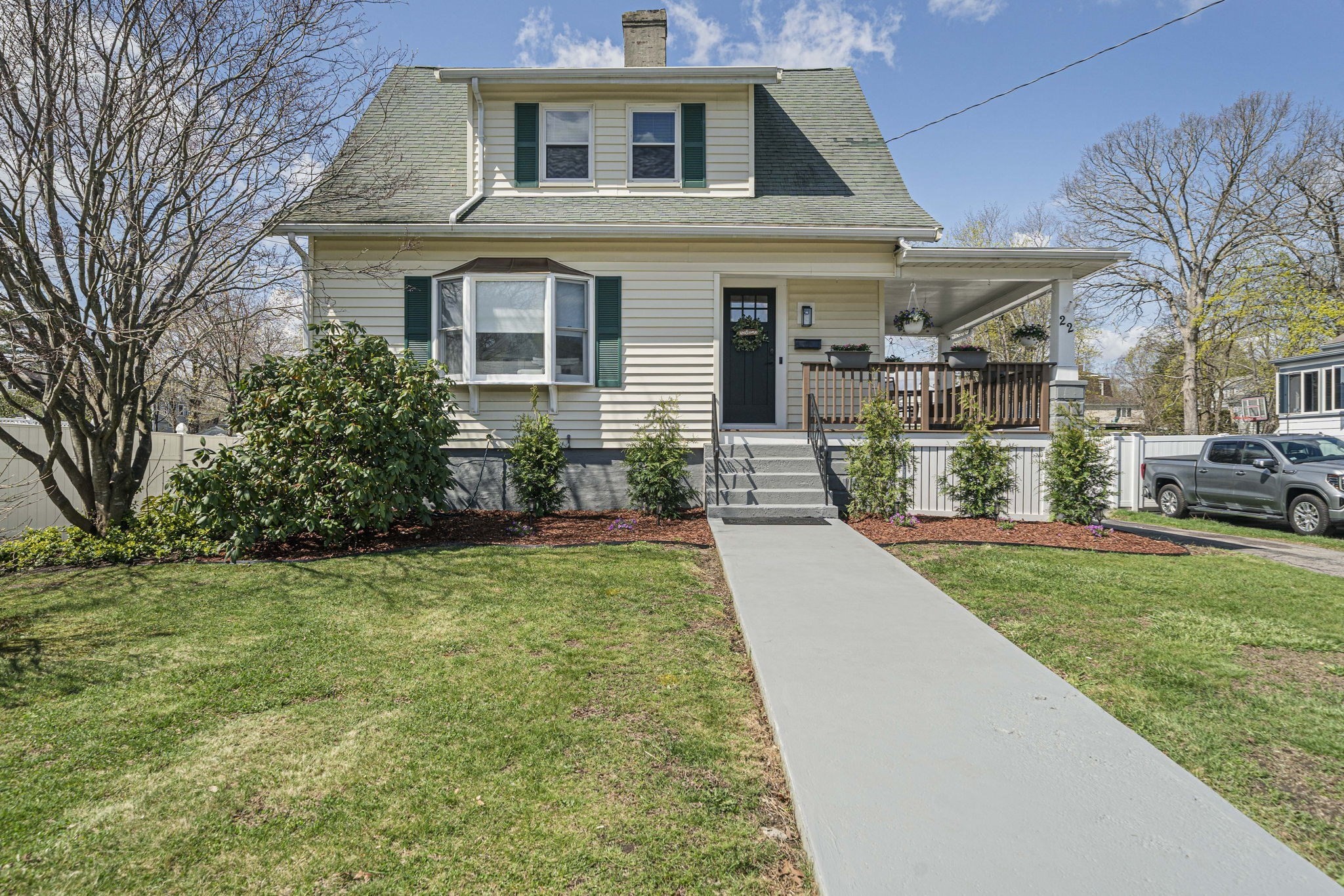 22 Everett St, Rockland, MA 02370
