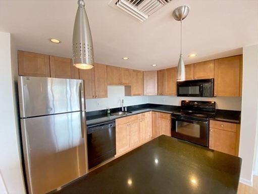 85 Brainerd Rd, Apt 503