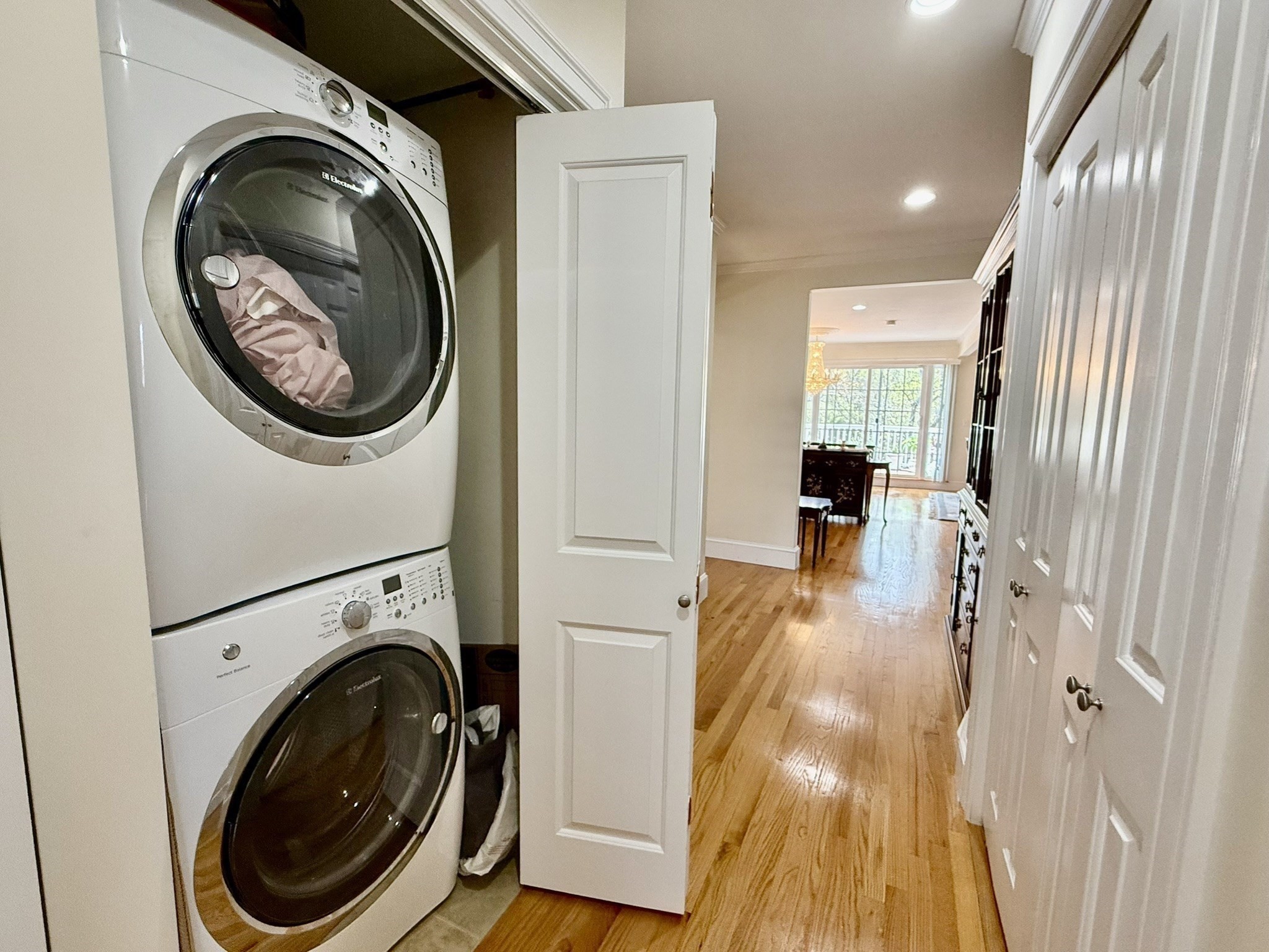 39 Greycliff Road, Boston College, Boston, MA 02135 - Image 26