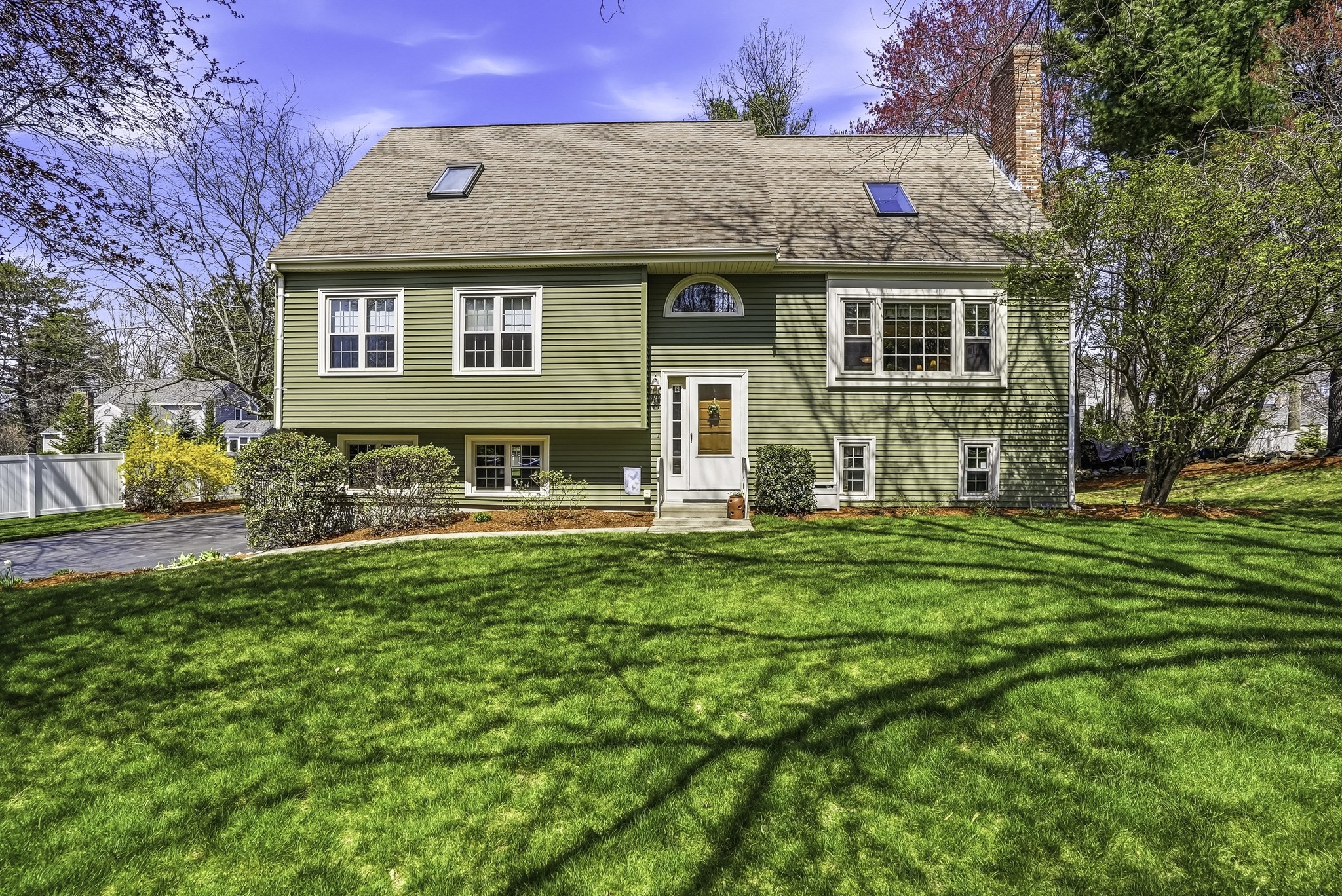 5 Okemo Ridge Road, Sutton, MA 01590