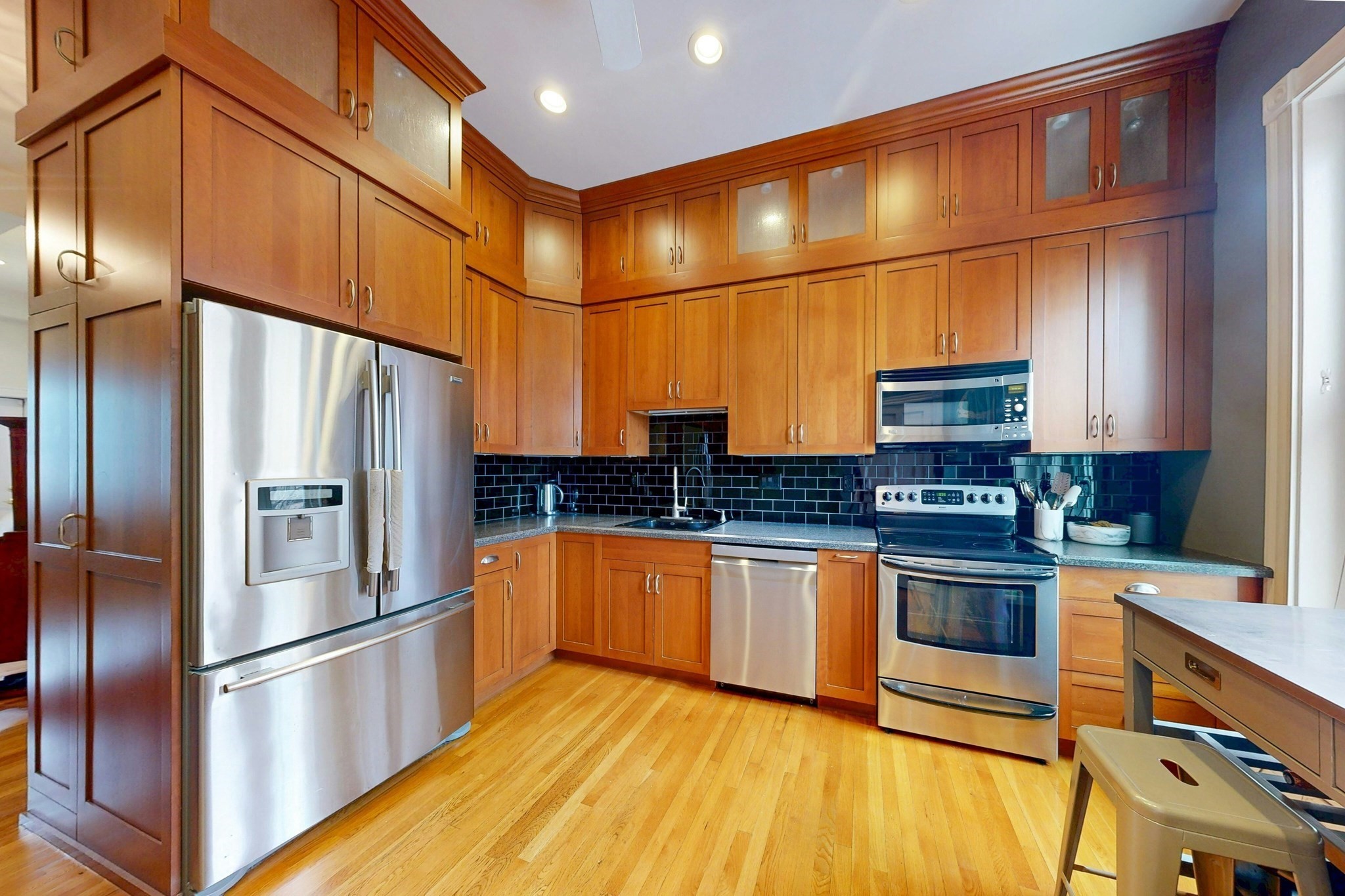 25 Fort Unit 1, Fort Hill, Boston, MA 02119