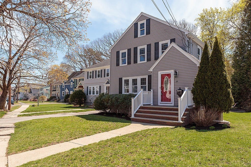 19 Wildwood Rd, Medford, MA 02155