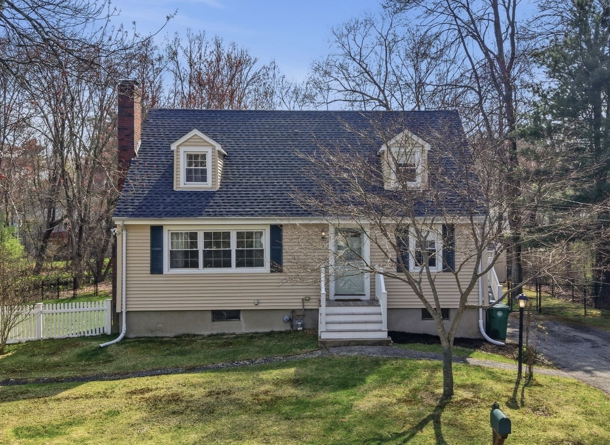 18 Maud Graham Cir, Burlington, MA 01803