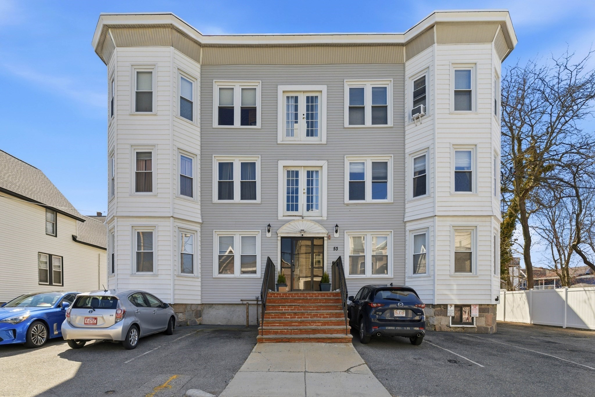 53 Trident Ave Unit 103, Winthrop, MA 02152