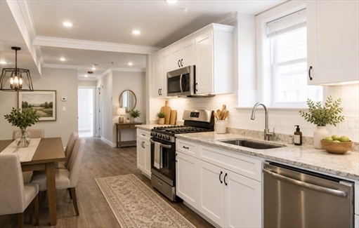 36 Monmouth, Apt 1