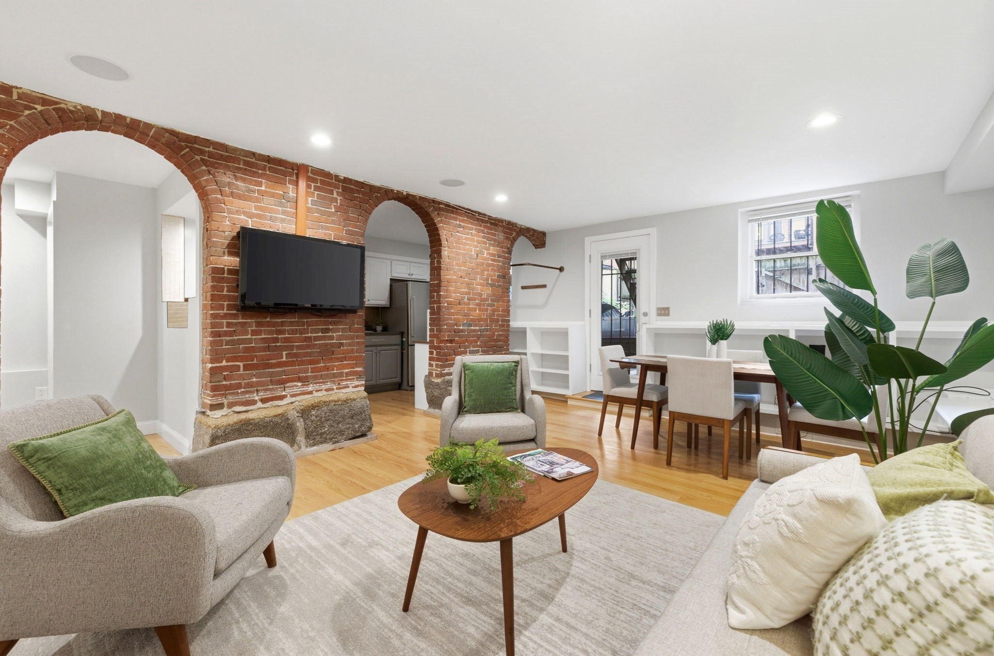 36 Worcester Sq Unit 1, South End, Boston, MA 02118