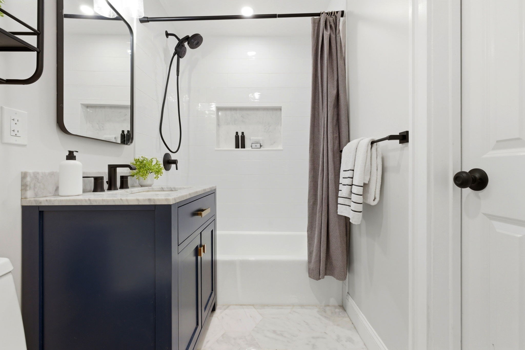 36 Worcester Sq Unit 1, South End, Boston, MA 02118 - Image 15