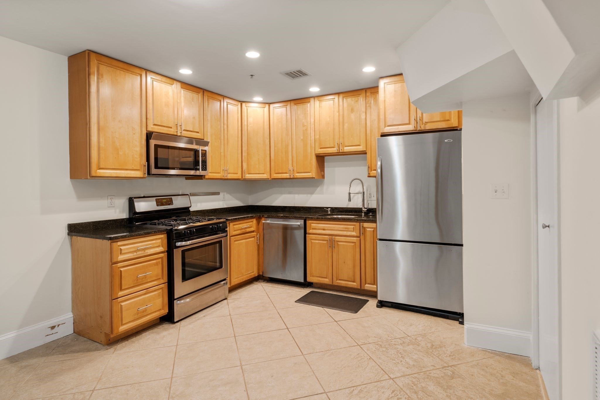 46 N Bennet St Unit 1, North End, Boston, MA 02113 - Image 13
